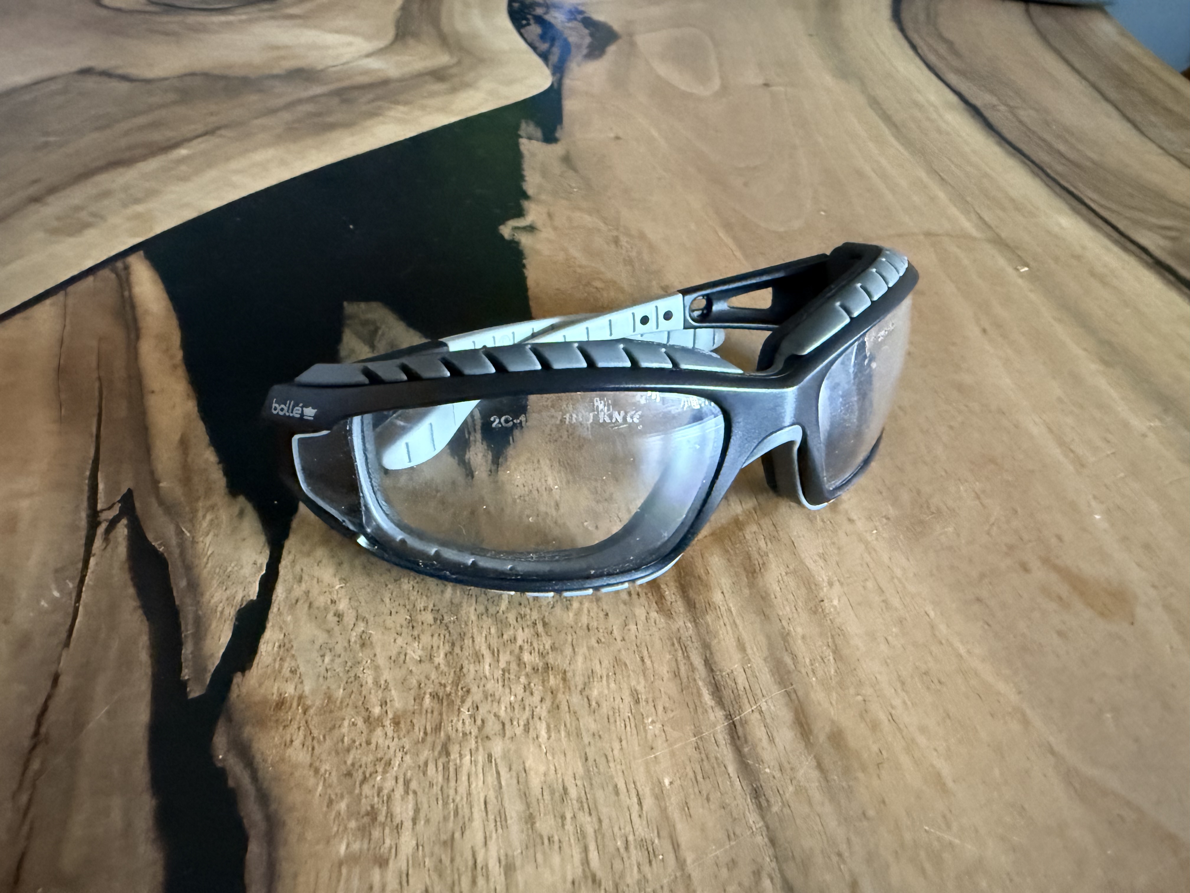 OKULARY TAKTYCZNE OCHRONNE GOGLE BOLLE TRACKER PRZEŹROCZYSTE CLEAR