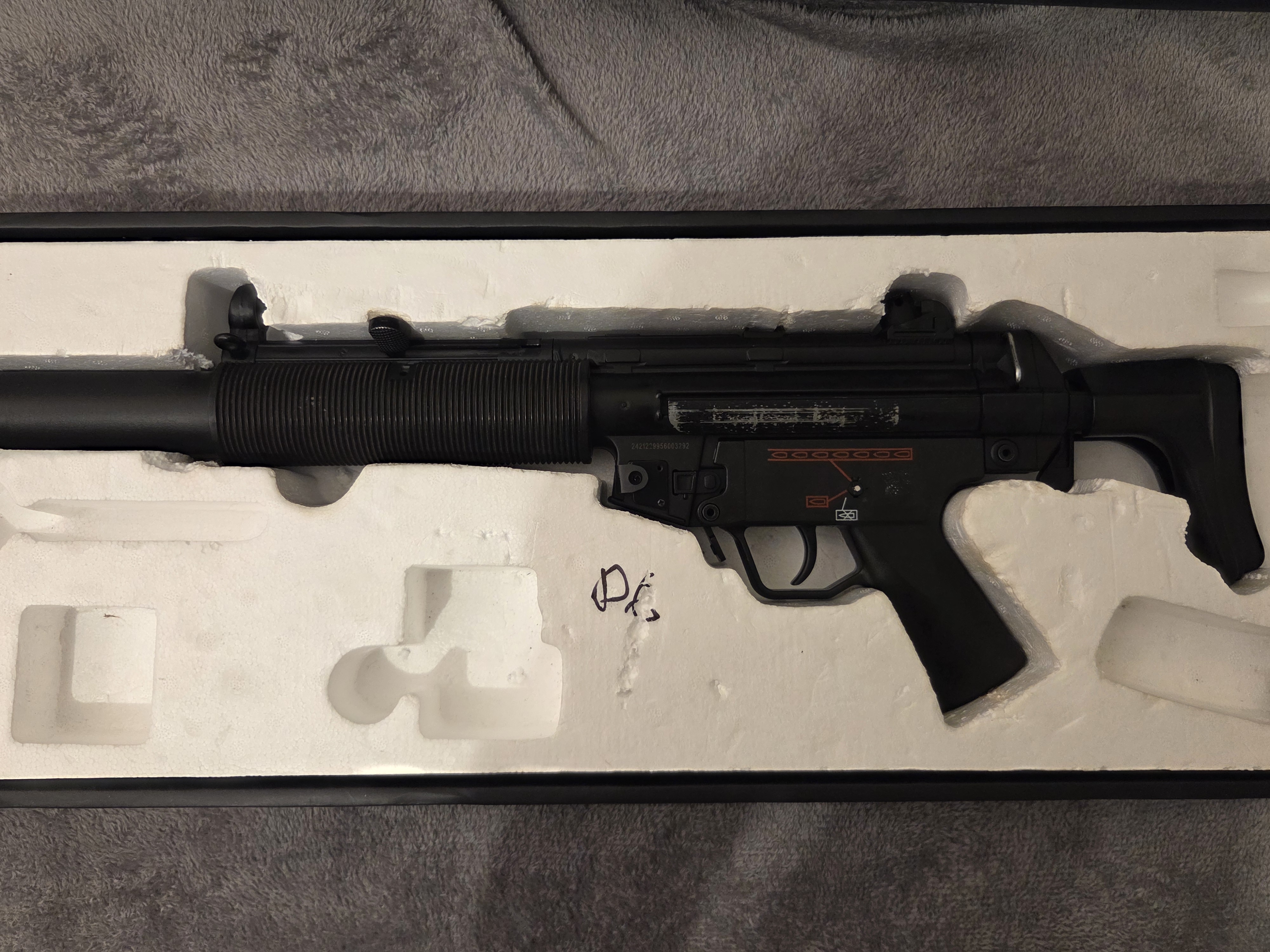 JG067 S6 Mp5sd6 1.0J