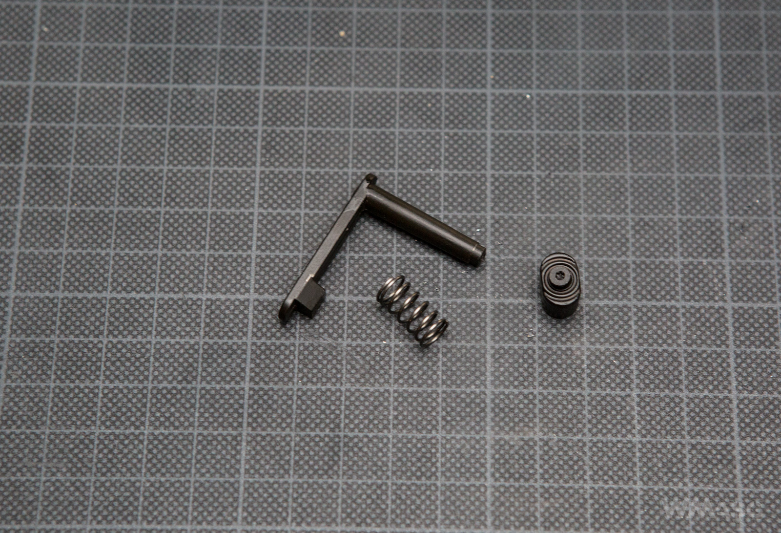 Cyma CM.097B - wewnątrz