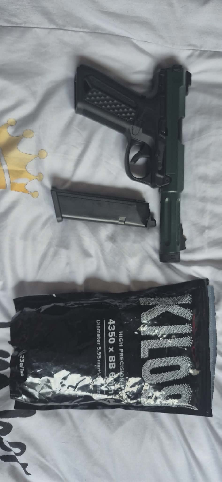 AAP-01 - replika + magazynek + 1kg kulki 0,23 kilo9