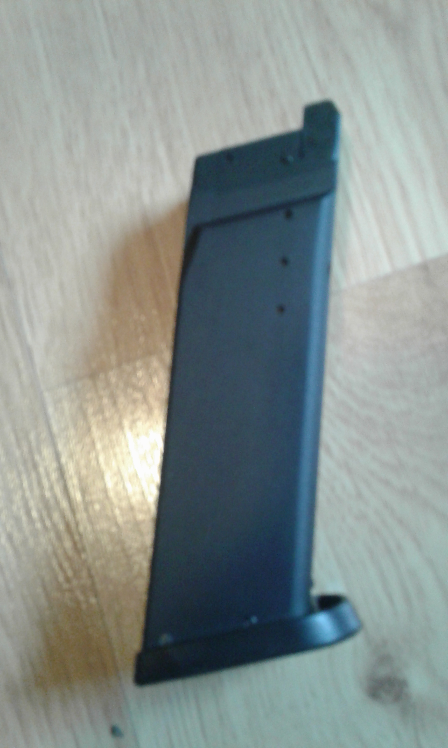 HK USP, SR,C jak NOWA