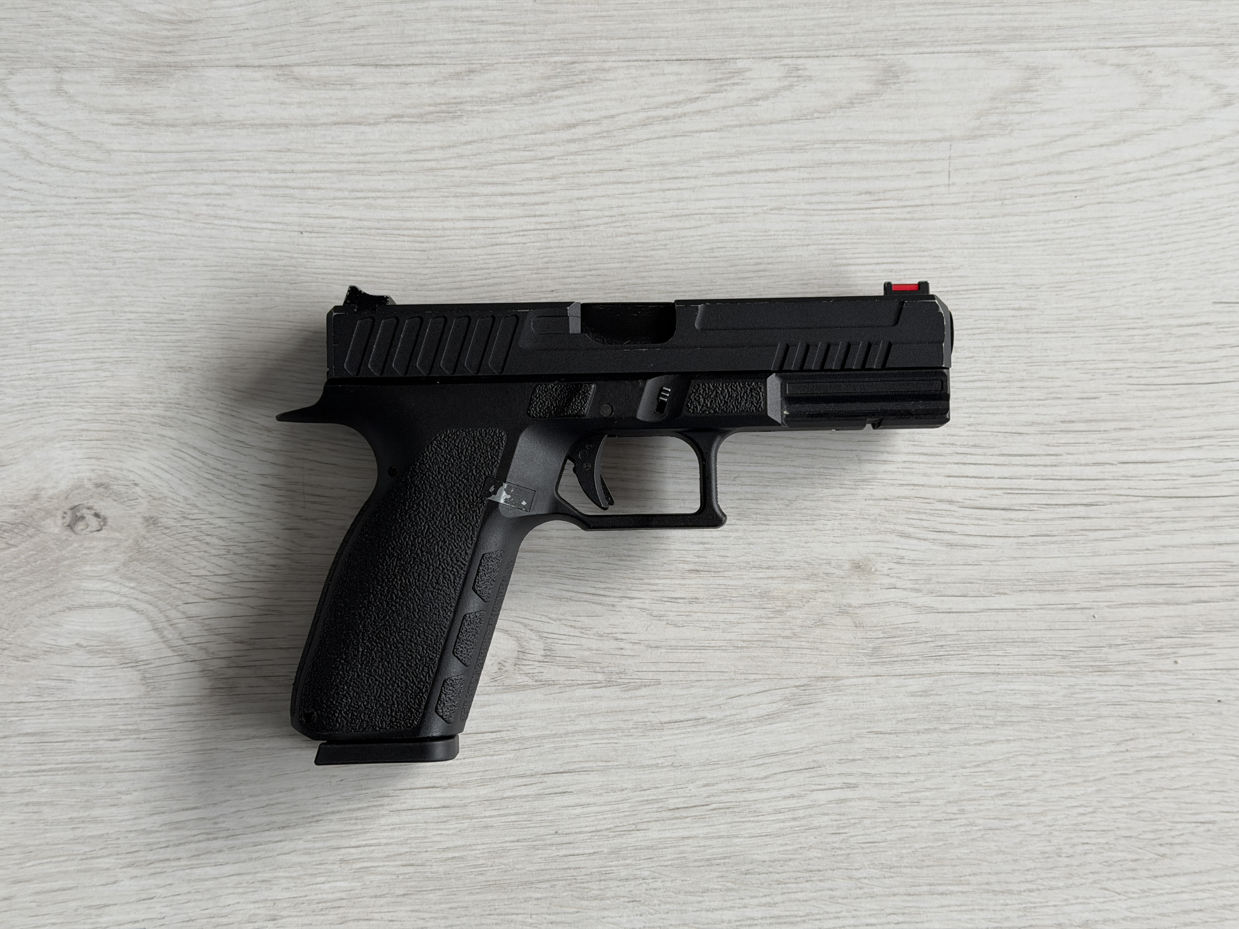Kp-13 CO2 plus lufa z gwintem, zielona gumka, dsytansr mapleleaf
