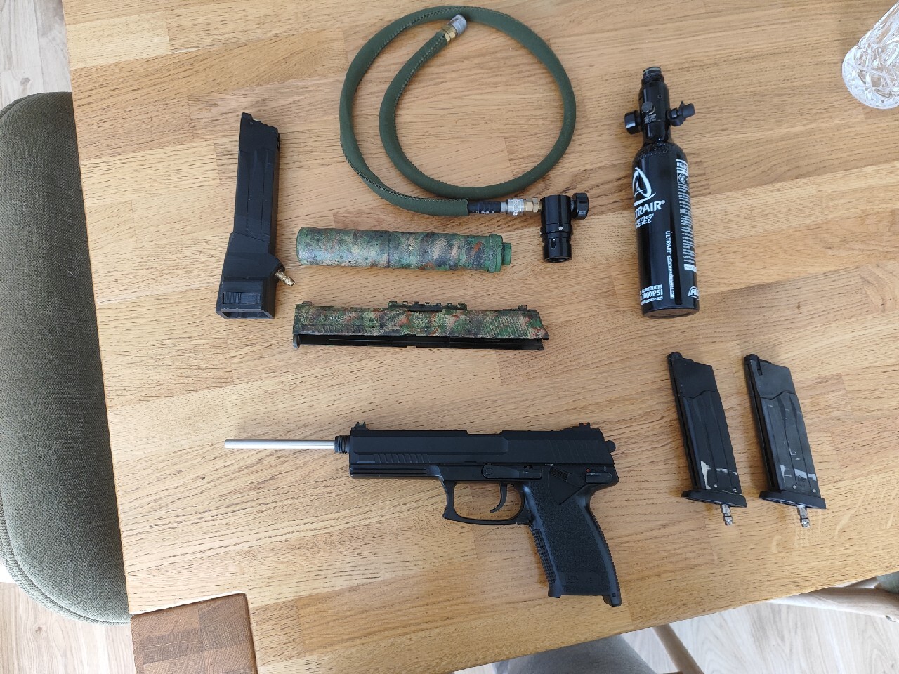 Zestaw HPA, Tokyo Marui MK23 + adapter, butla, wąż, reduktor, magi, zamek