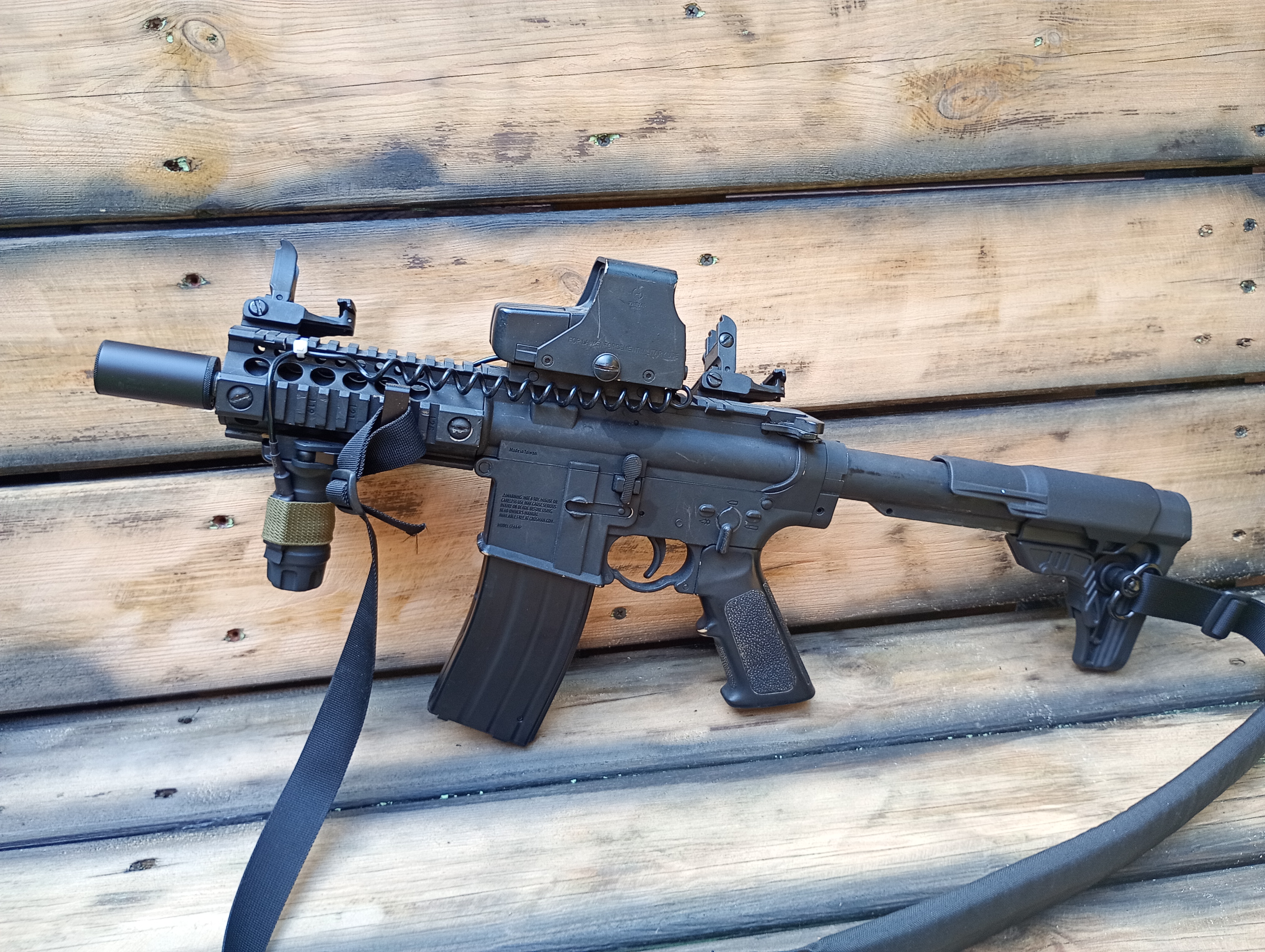 Wiatrówka CO2 Crosman A4-P kal. 4.5 mm blow back