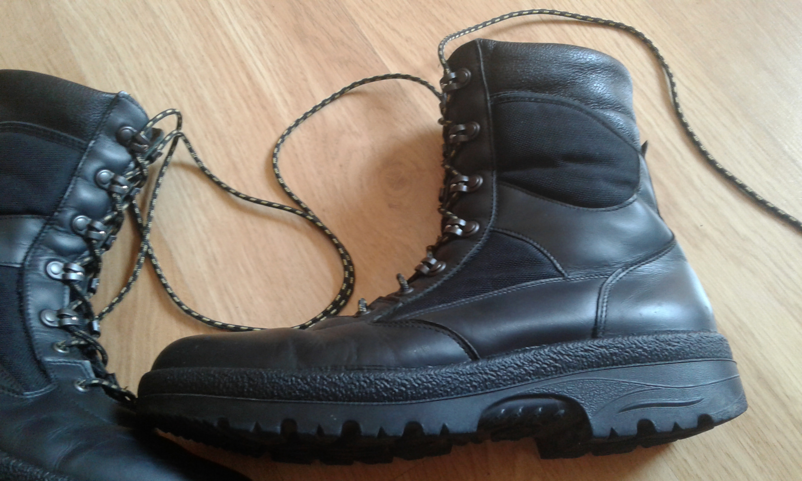 Buty Protektor Grom-1, stan bdb.