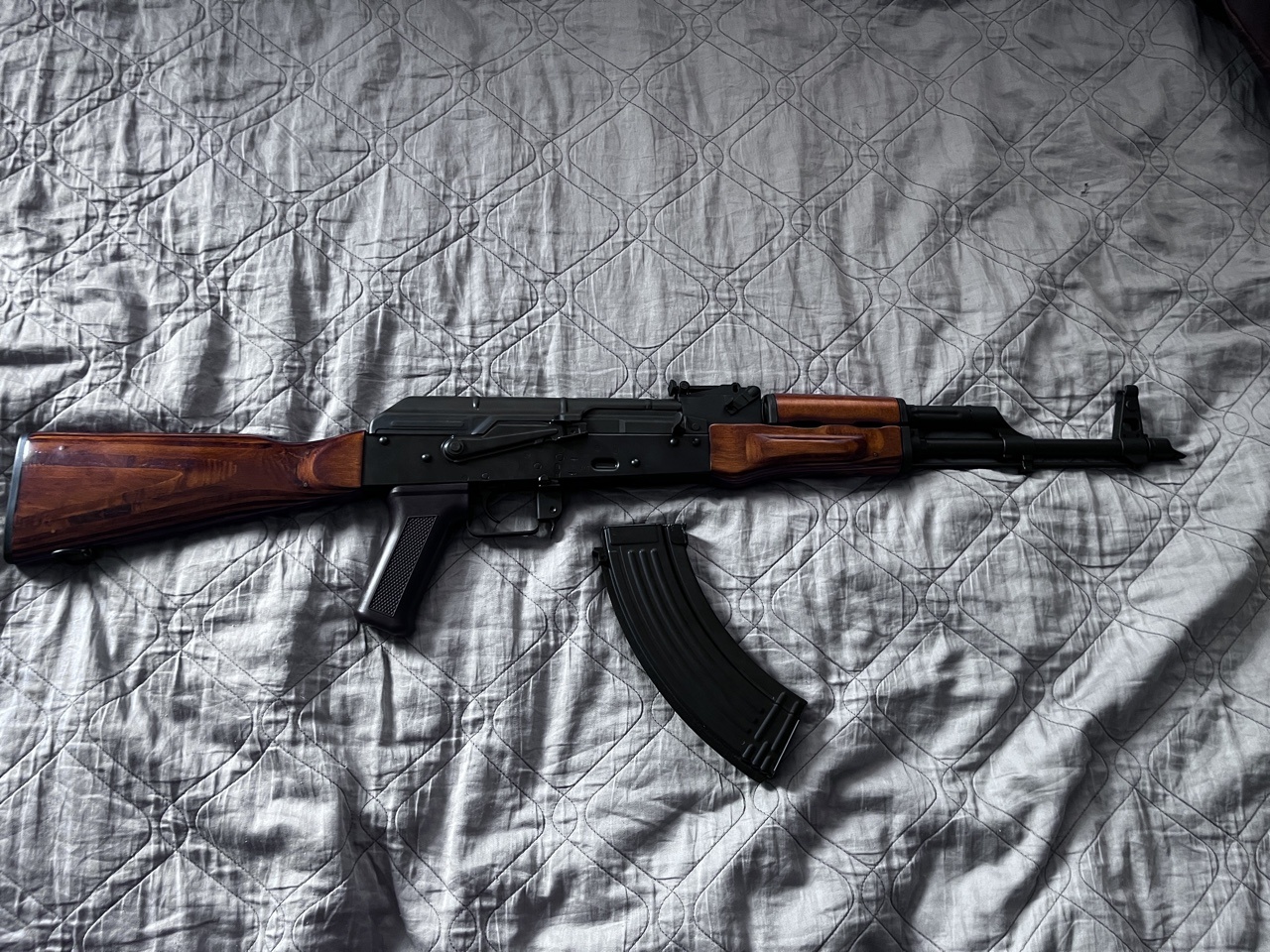 AKM LCT CZYTAJ OPIS