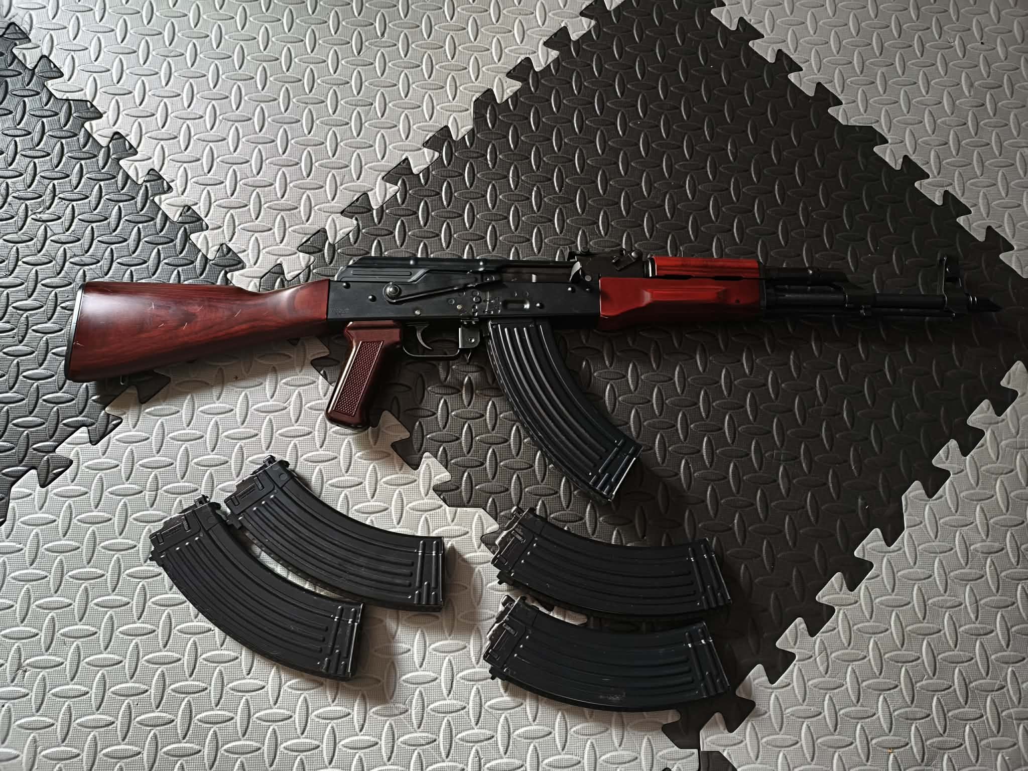Tokyo Marui AKM GBBR