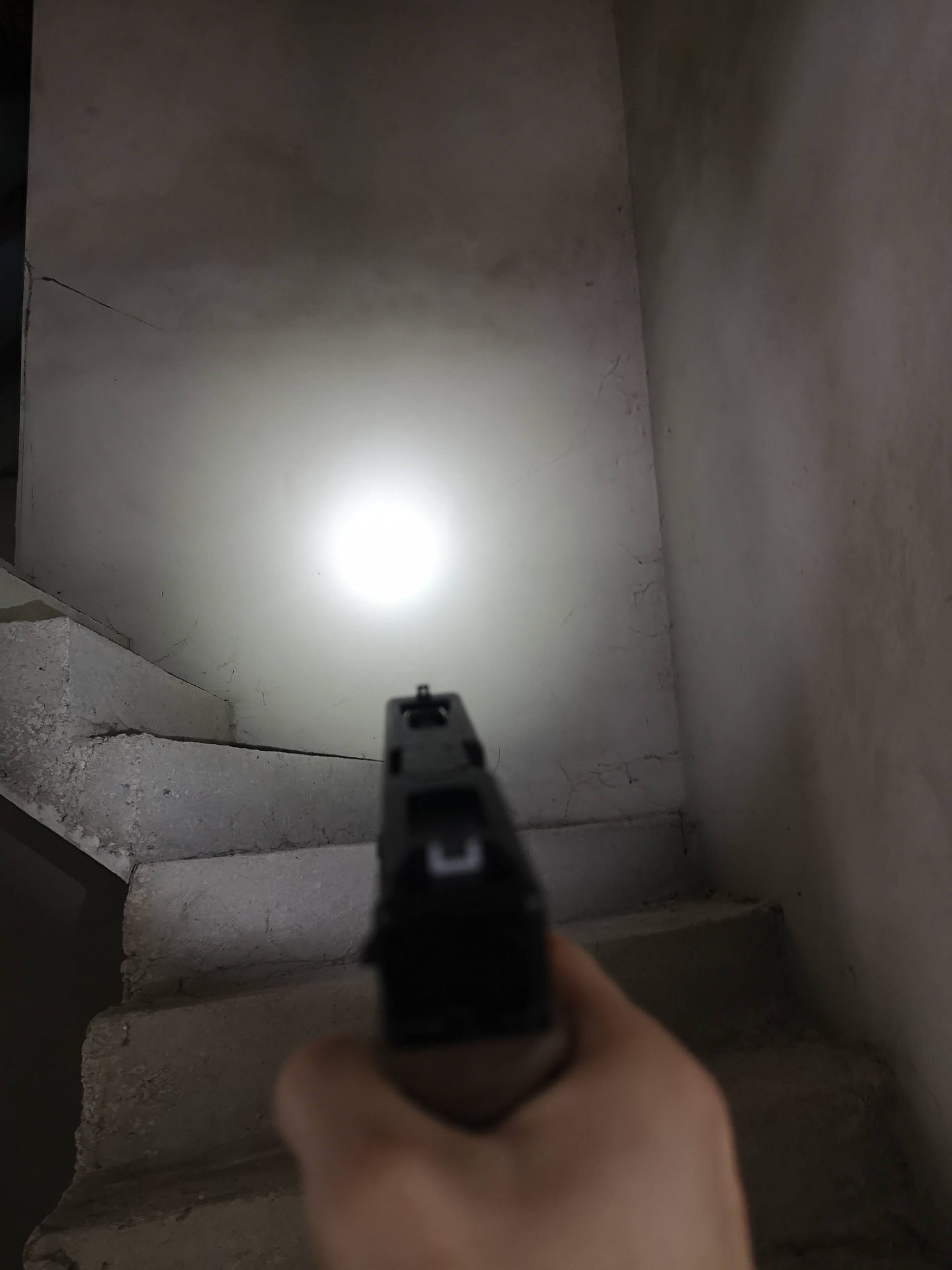 Latarka SureFire X300U jak nowa