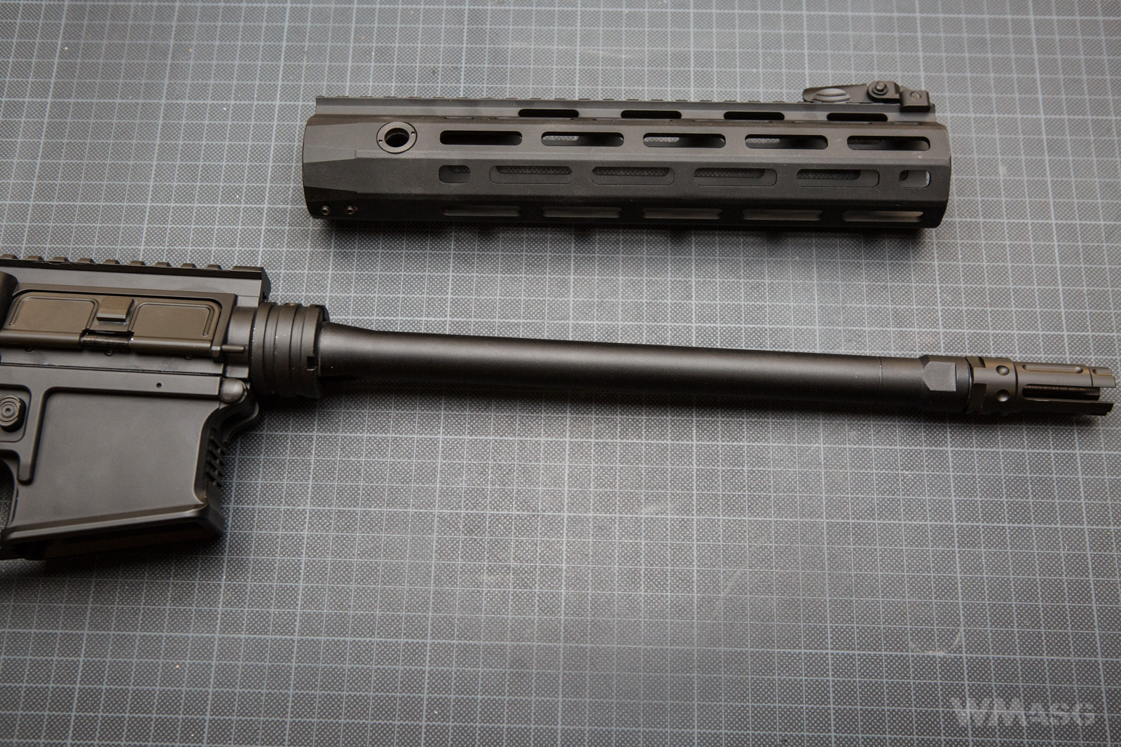 Cyma CM.097B - z zewnątrz