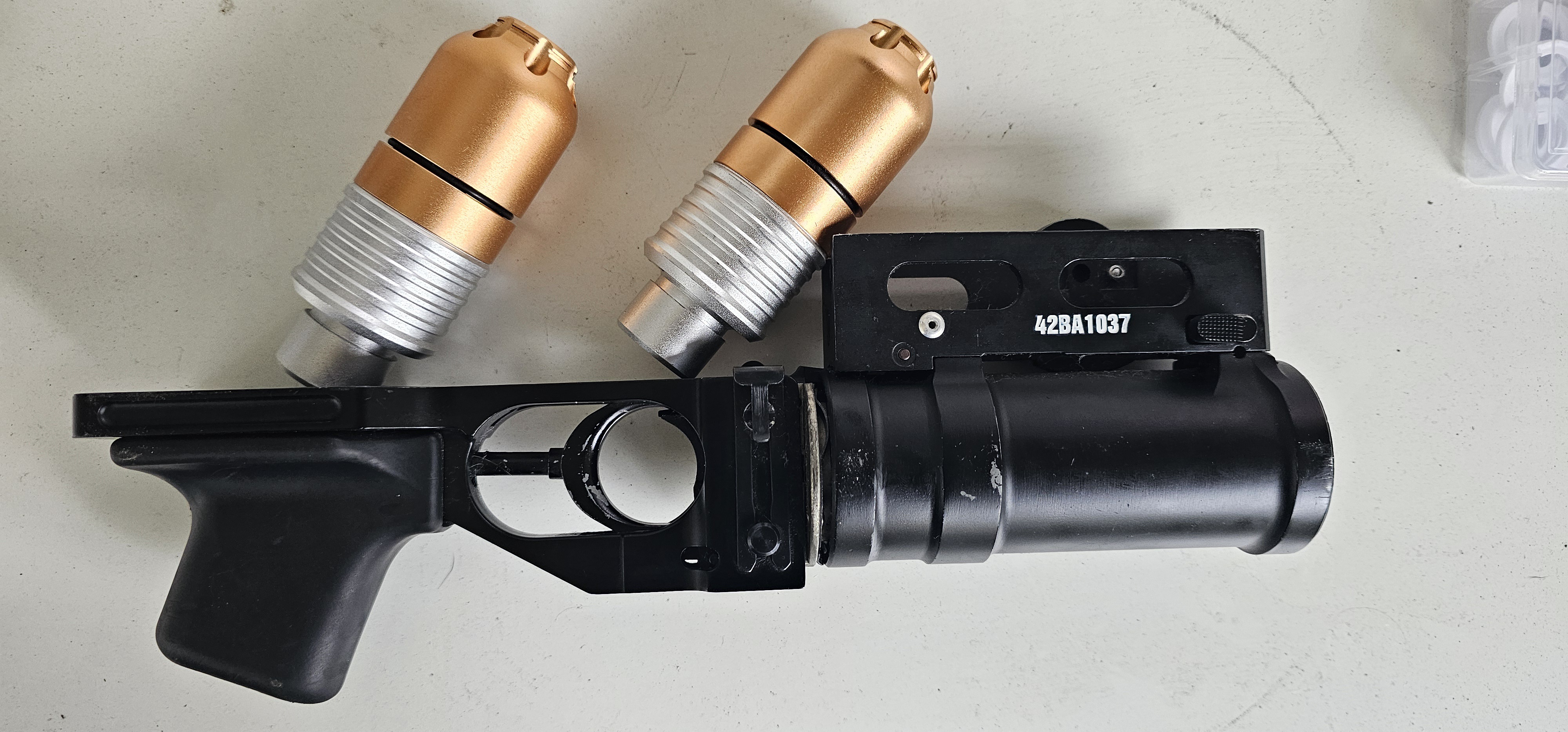 Granatnik GP-25 Double Bell plus dwa granaty