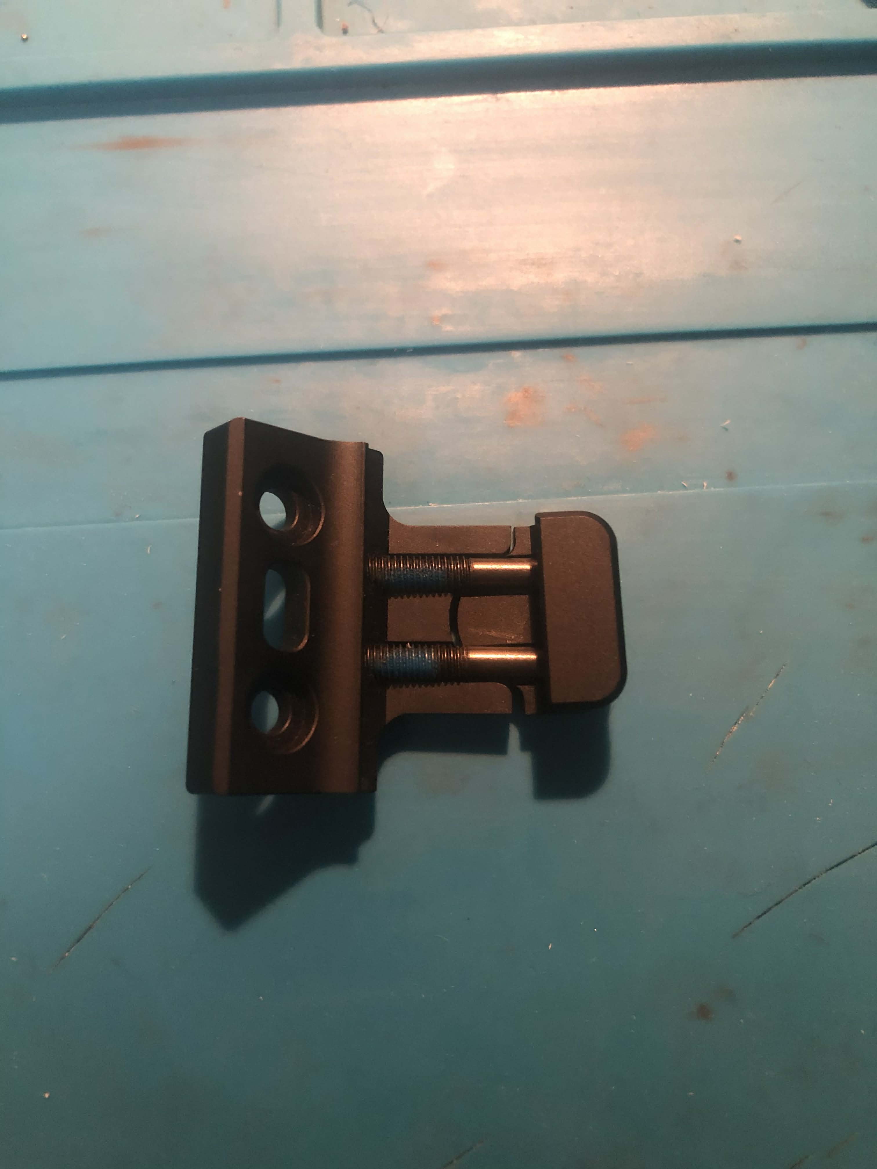 Montaż skośny do latarek M300/M600 na RIS