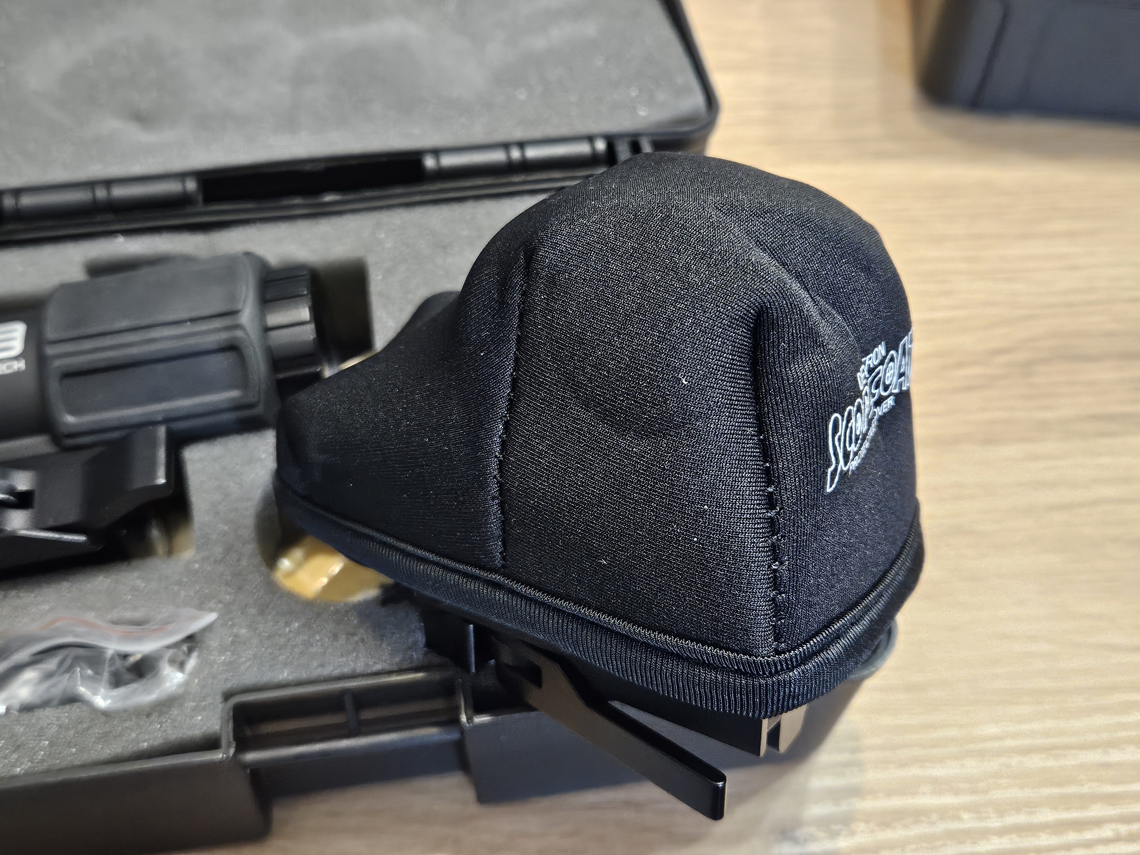 Replika Eotech ET558 + magnifier G43 oznaczenia jak nowy