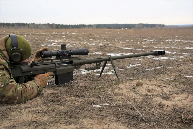 New sniper shot distance record