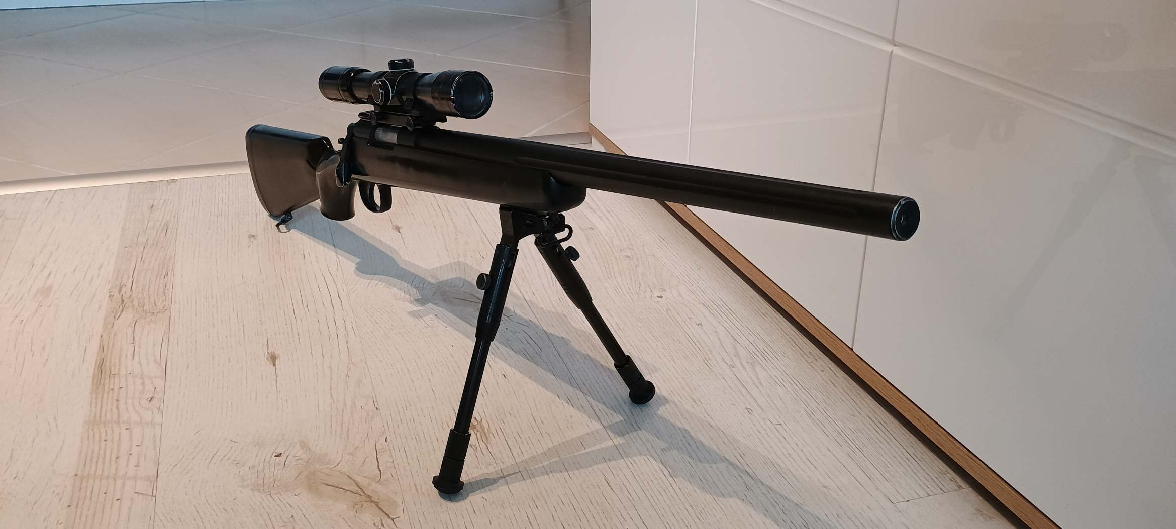 MB03 WELL z zestawem 550fps