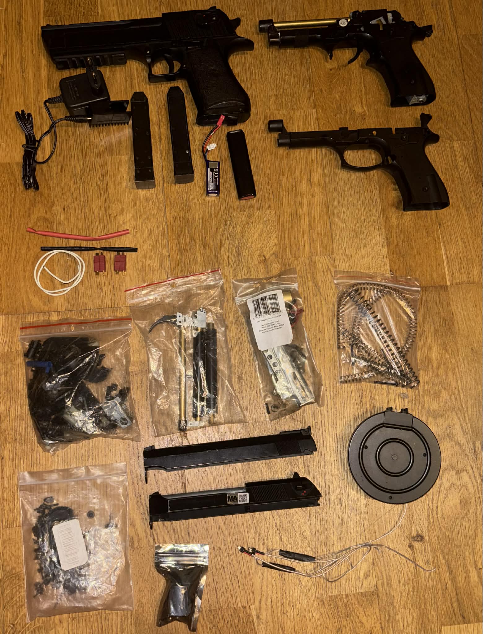 Cm.121+Cm.126+ dużo części do cymoklamek (Cena do uzgodnienia)