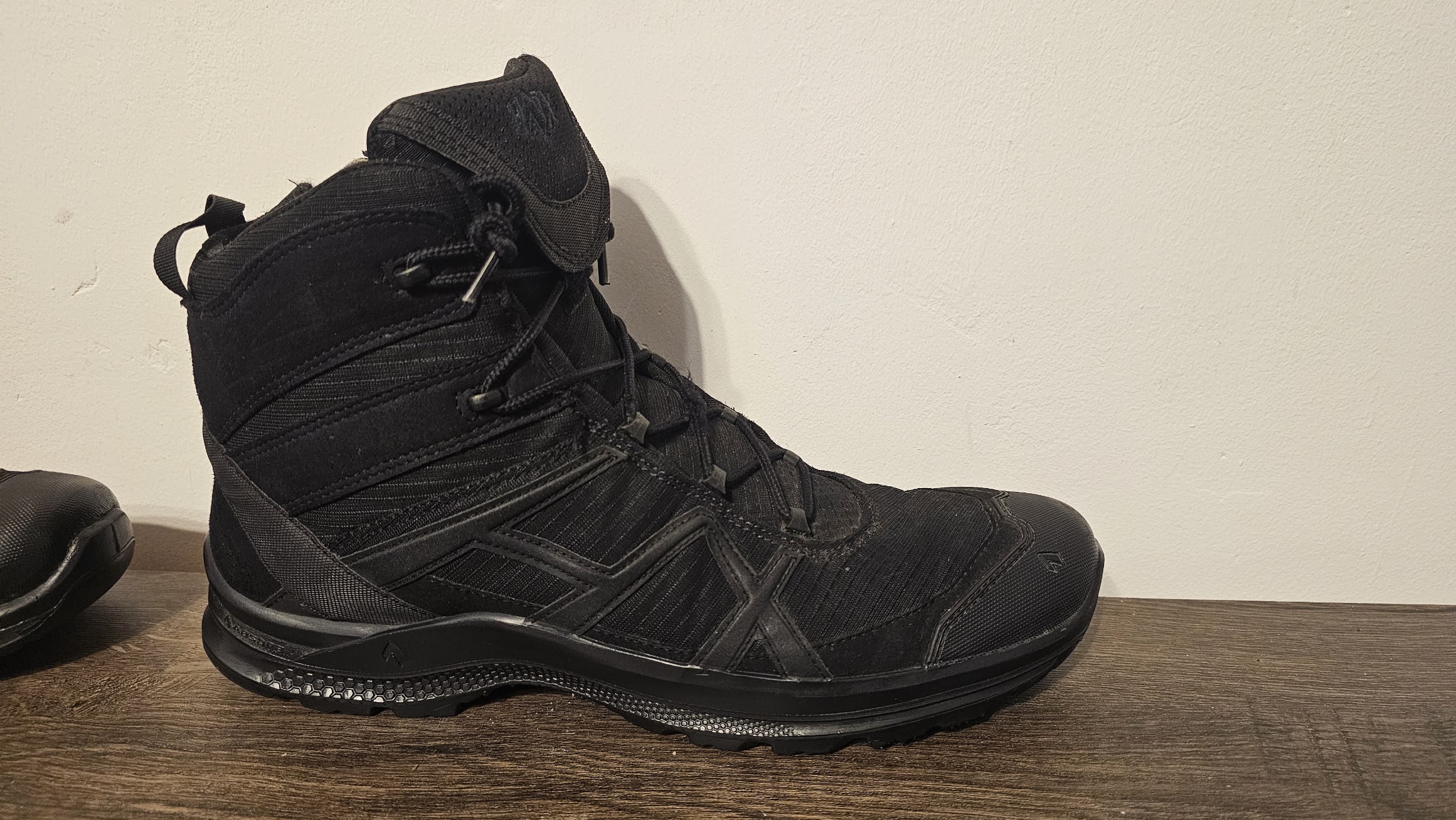 Buty taktyczne HAIX Black Eagle Athletic 2.0 Mid r44