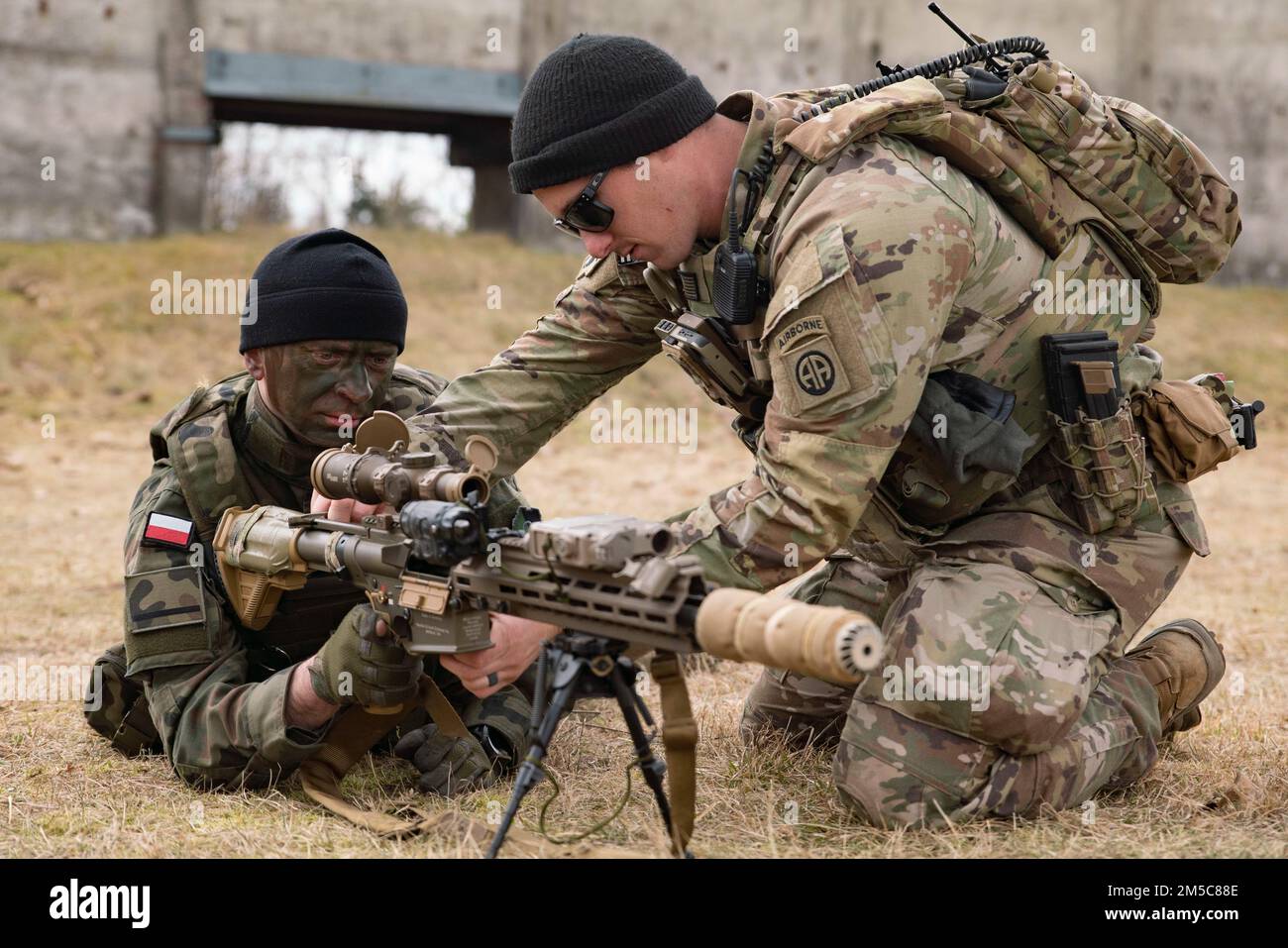 Kupię gazowe M110A1 od Umarexa lub hk417