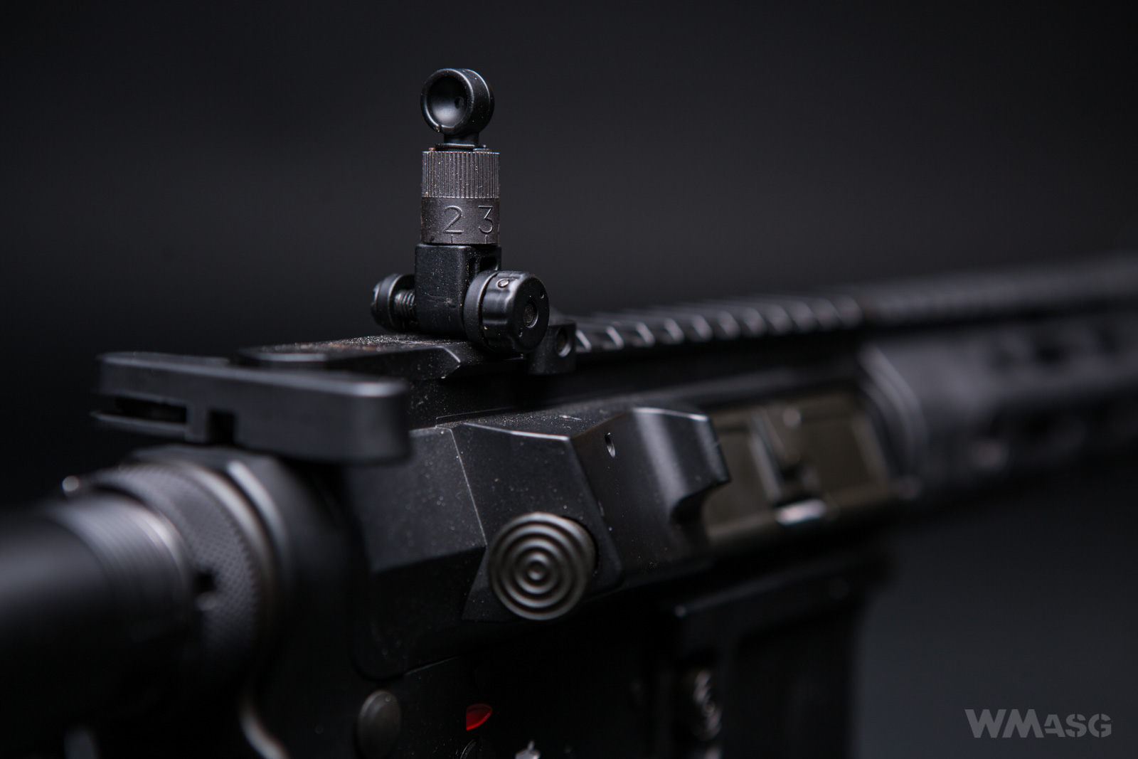 Cyma CM.097B - z zewnątrz