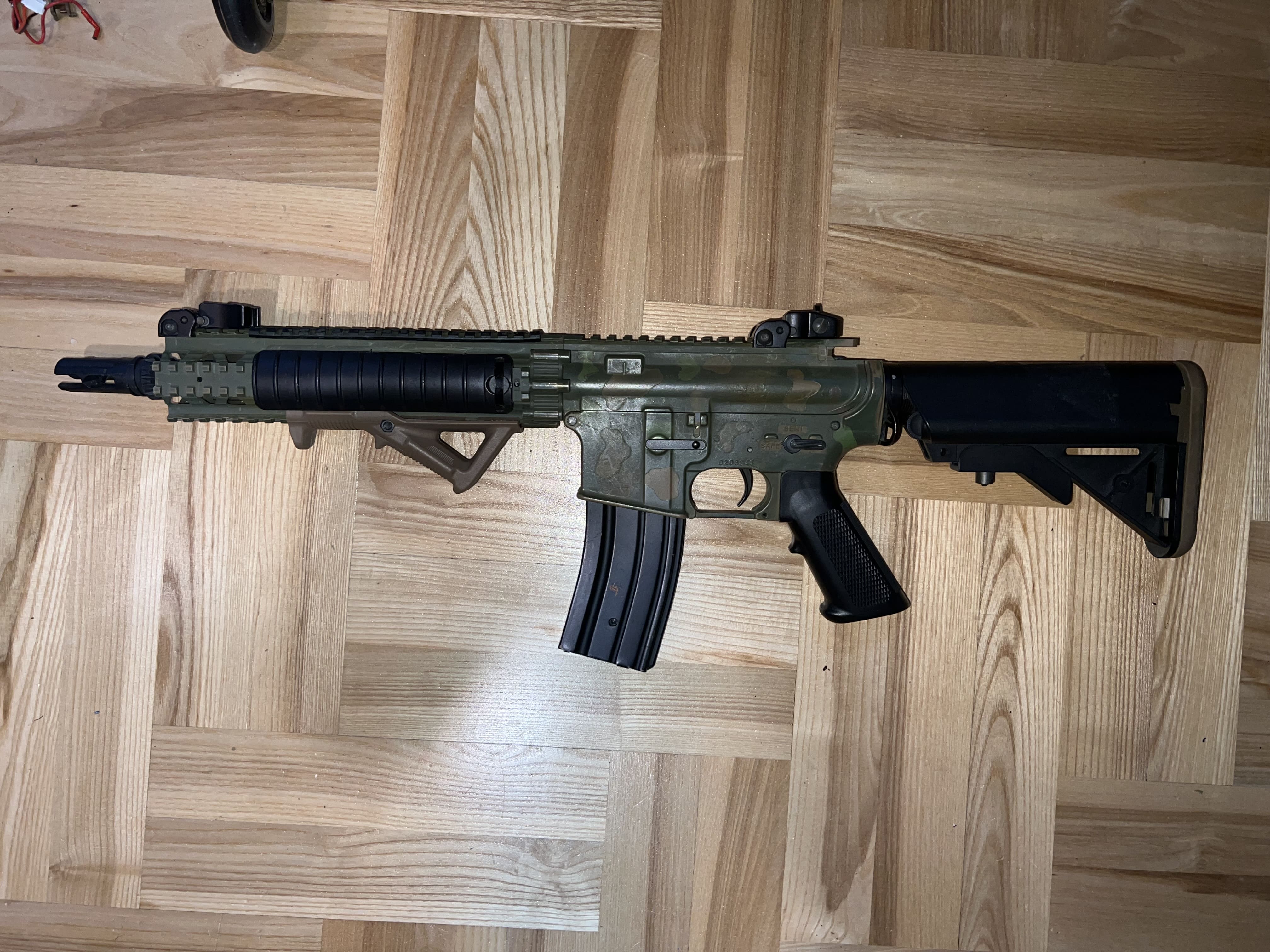 Karabinek m4 g&g perun