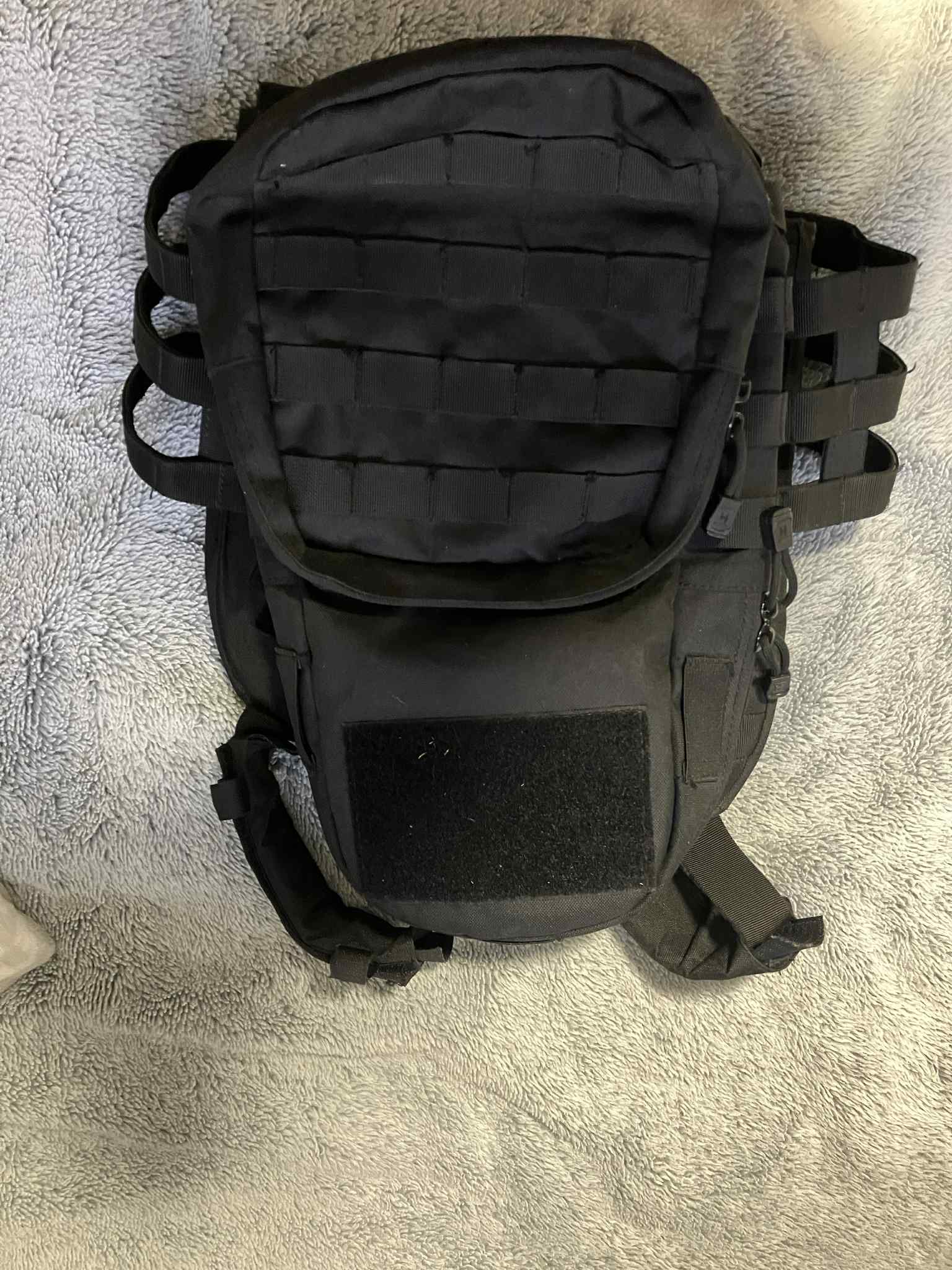 Kamizelka GFC+ plecak