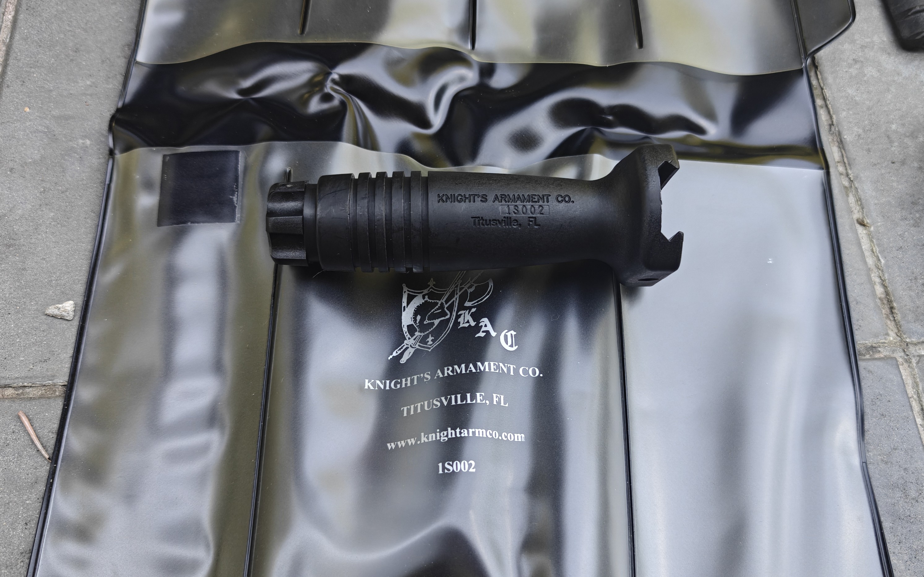 KAC Knight's Armament Chwyt przedni forward vertical grip US ARMY USMC