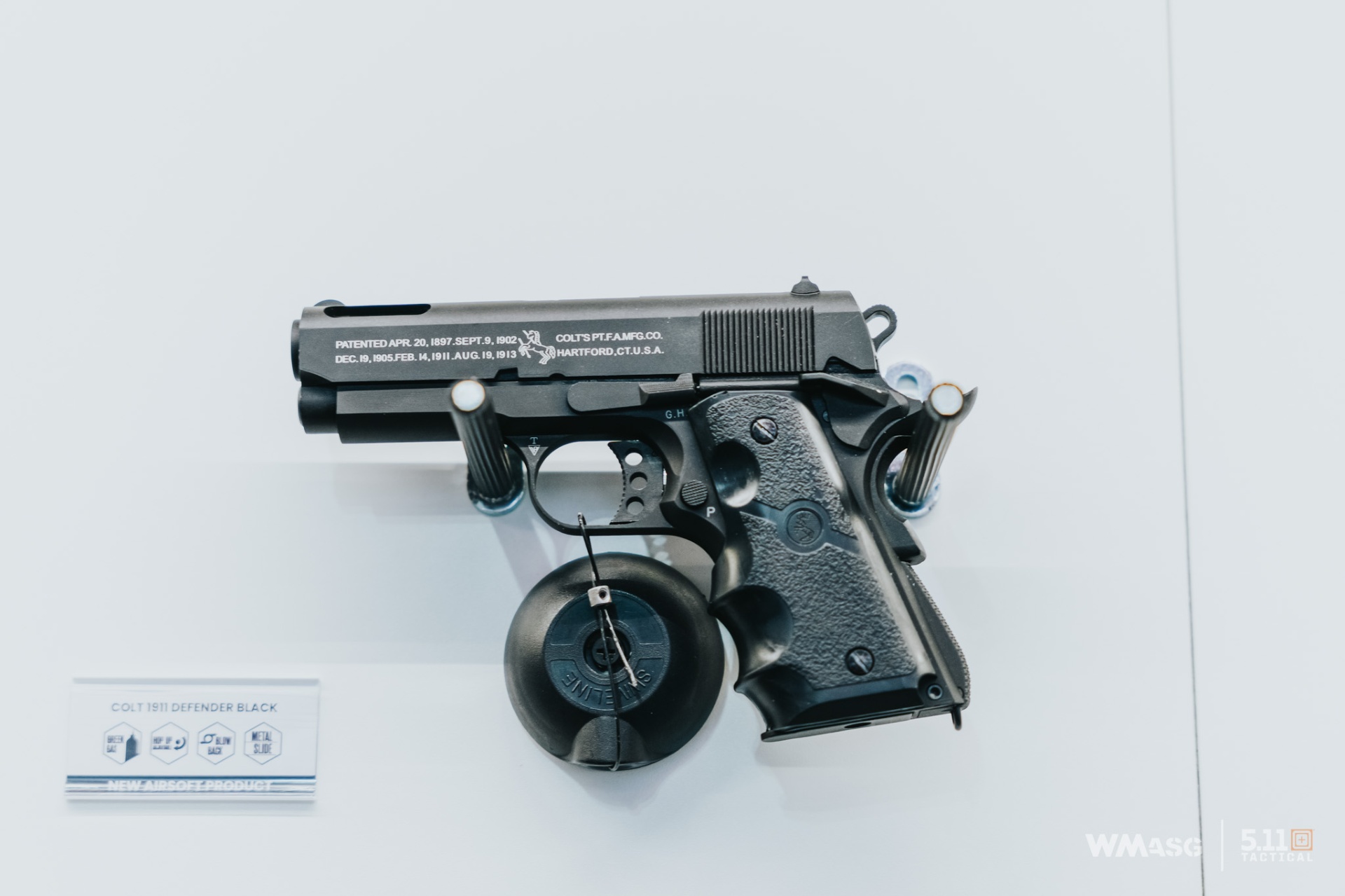 Cybergun na IWA 2023