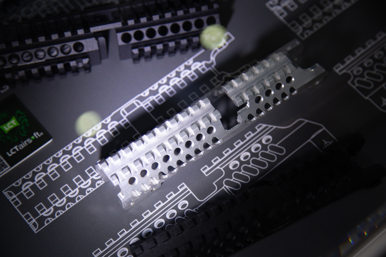 MOA 2019 LCT akcesoria serii Z