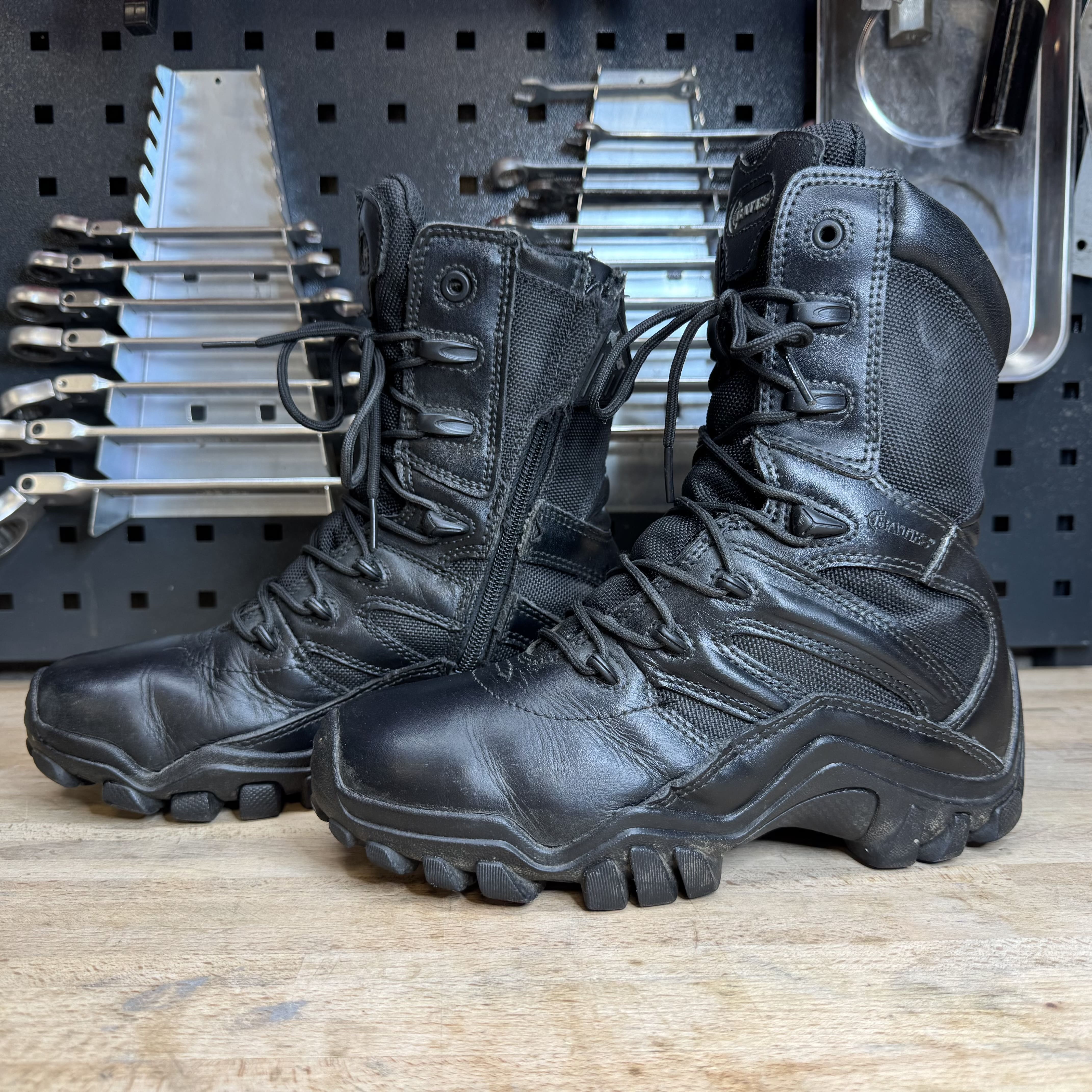 Buty Bates Delta-8 roz. 37