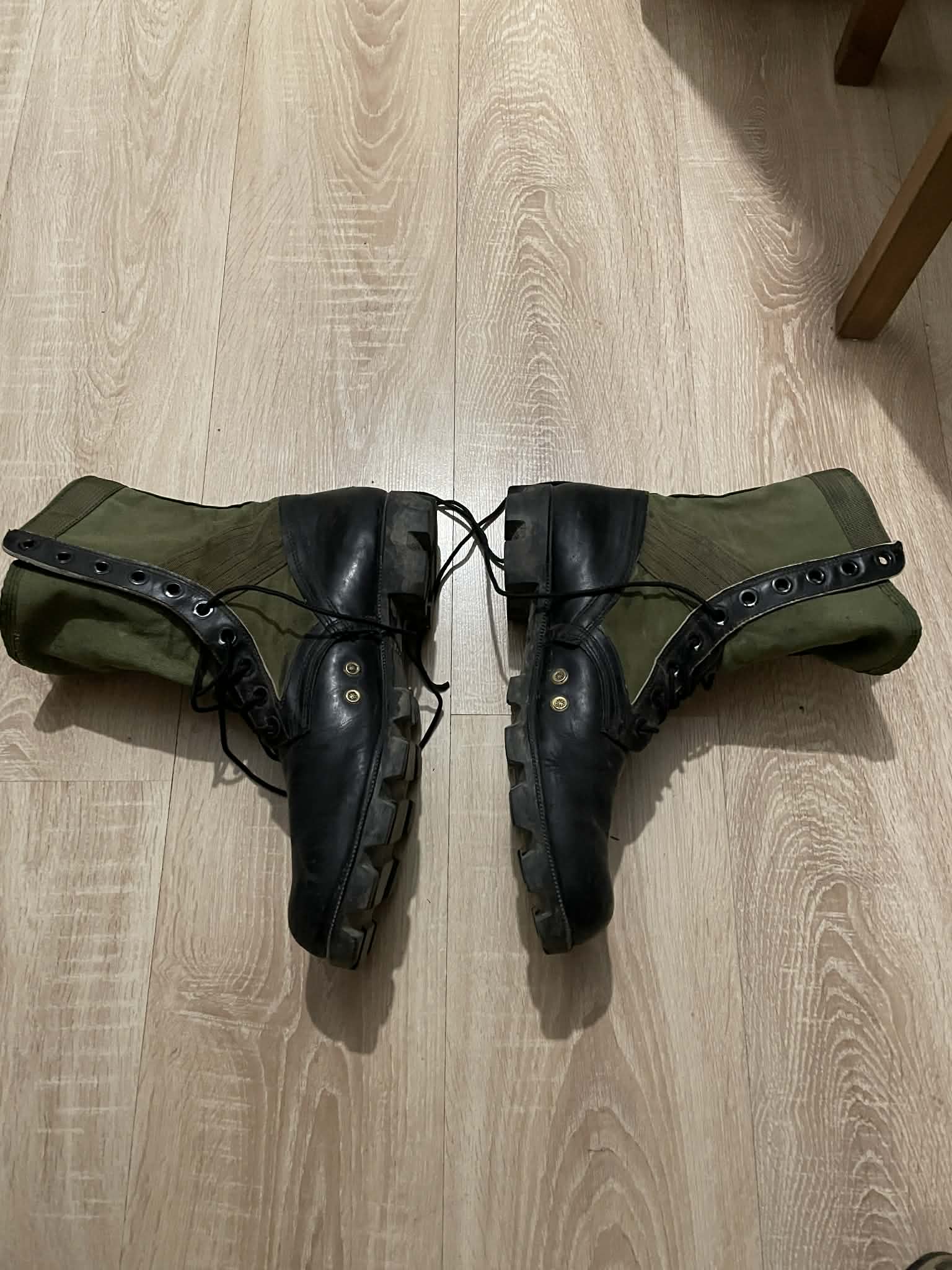 Jungle Boots oryginał praktycznie nowe rozmiar 12n