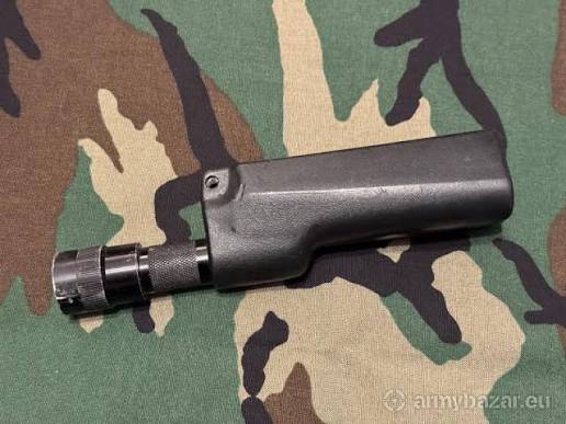 Zamienię lub kupię chwyt z latarką mp5 uszkodzony