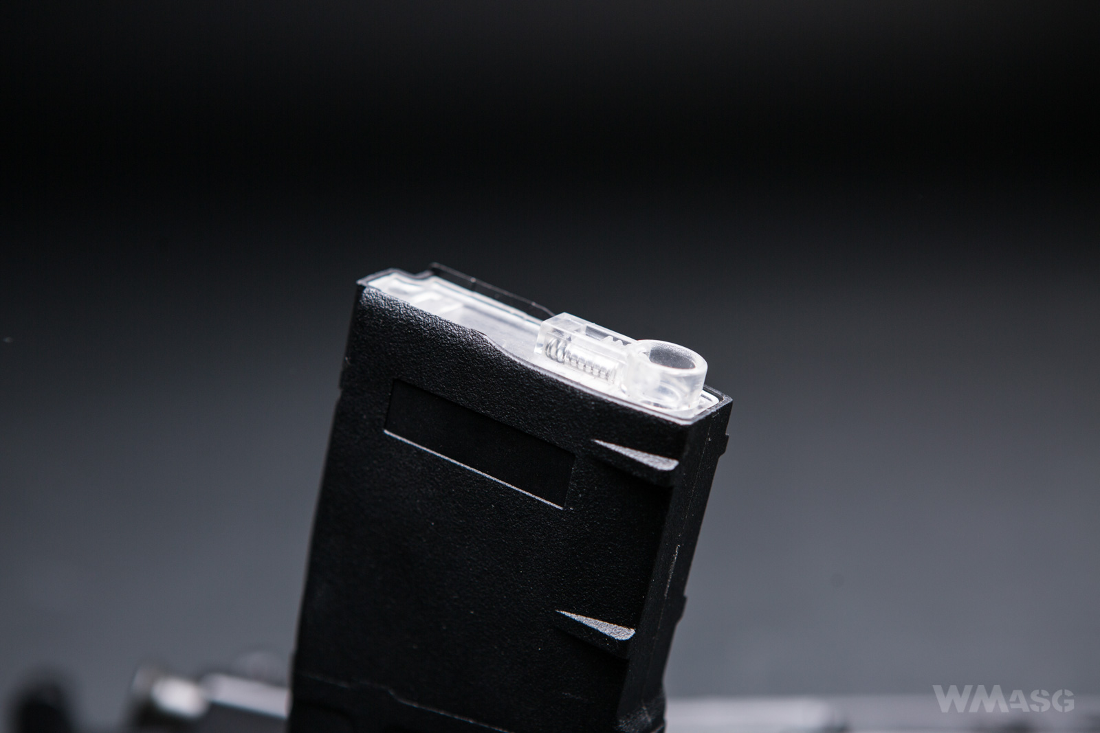 Cyma CM.097B - z zewnątrz
