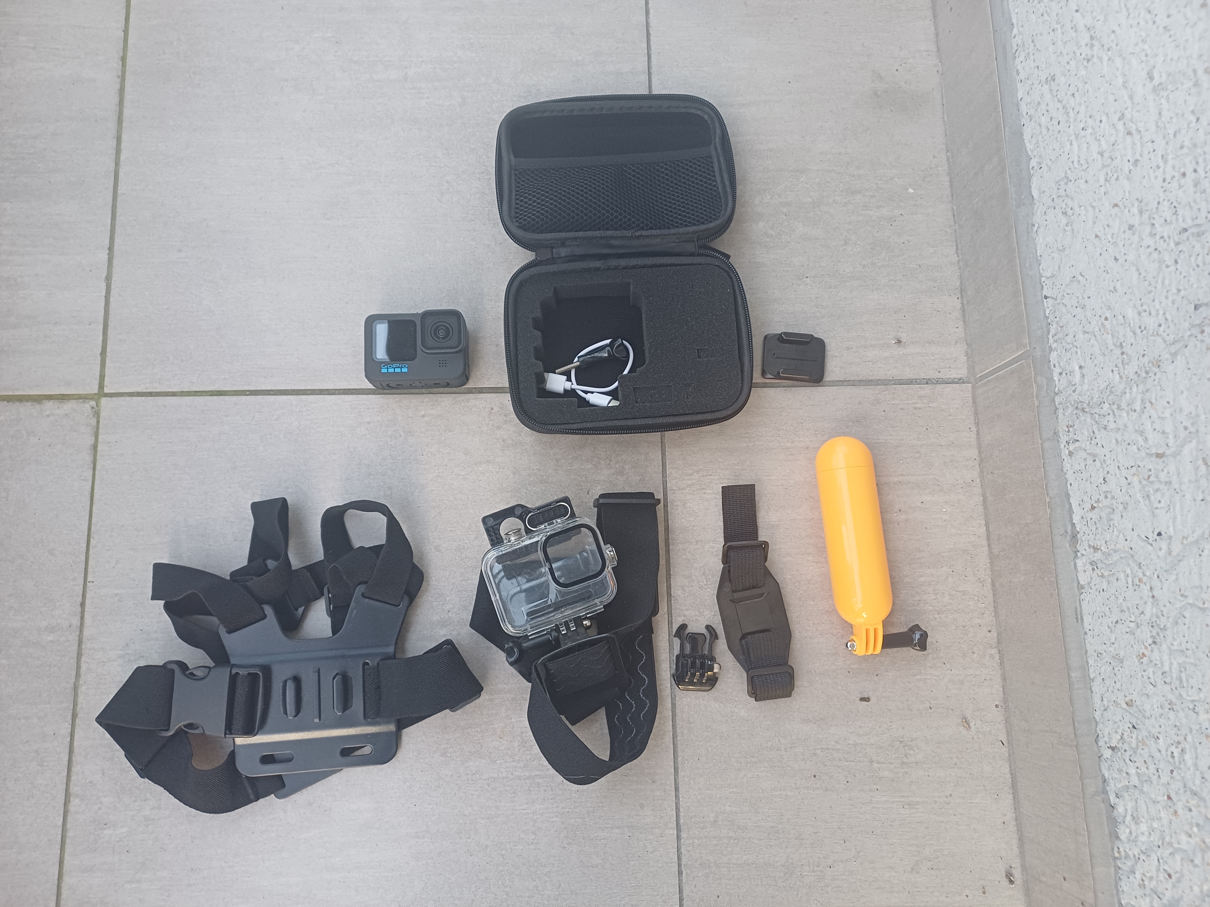 Kamera gopro 10 + dodatki