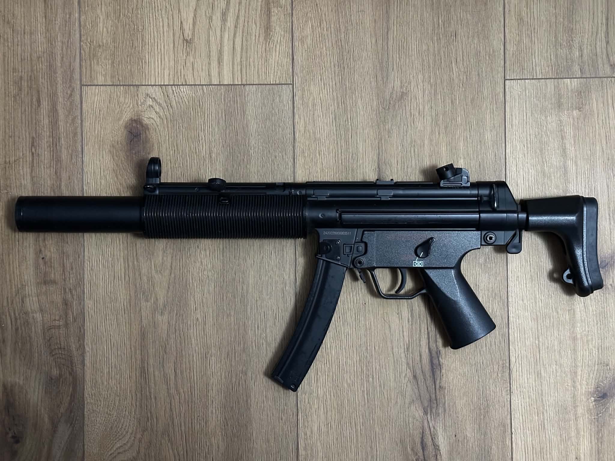 JG067 MP5
