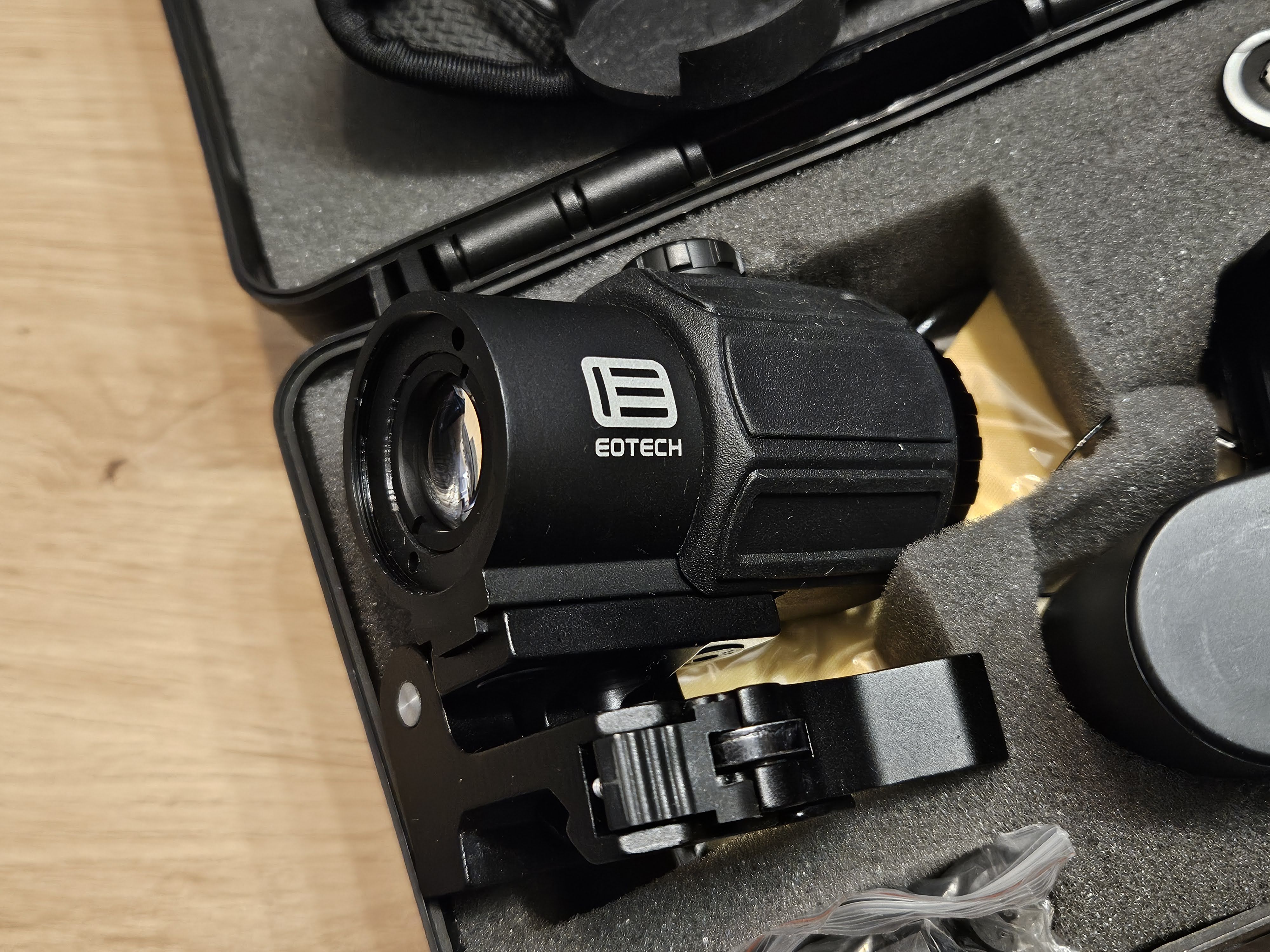 Replika Eotech ET558 + magnifier G43 oznaczenia jak nowy