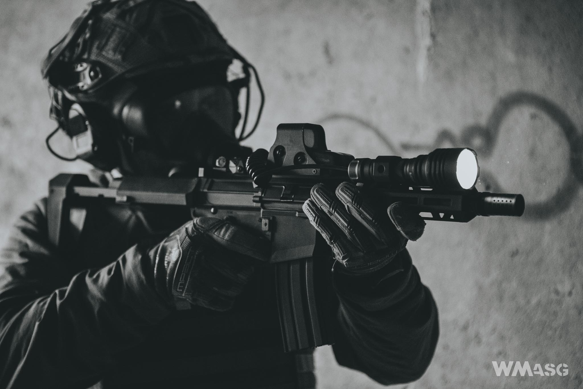 Double Eagle M904G (w terenie)