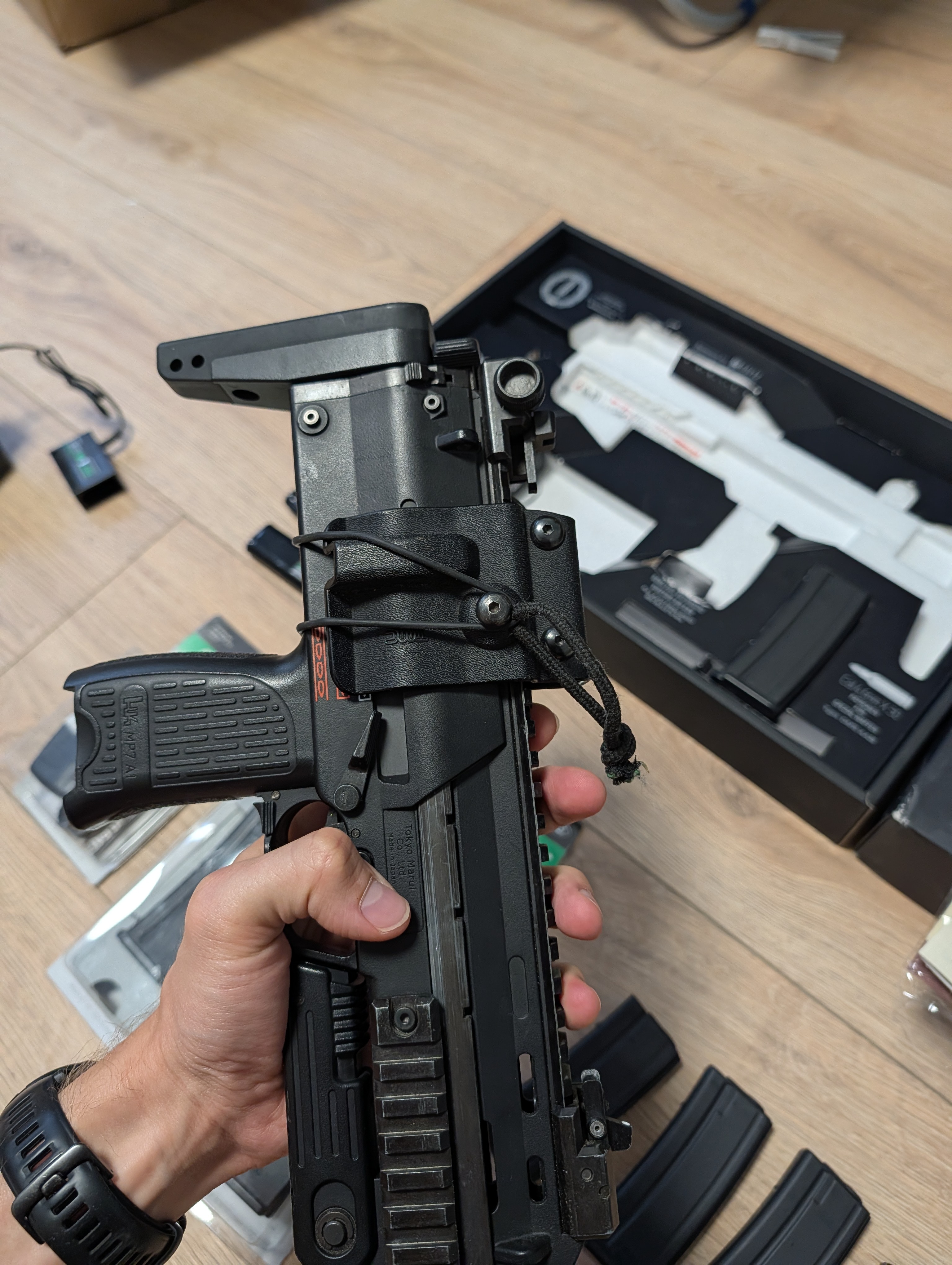 MP7a1 Tokyo Marui AEG / AEP