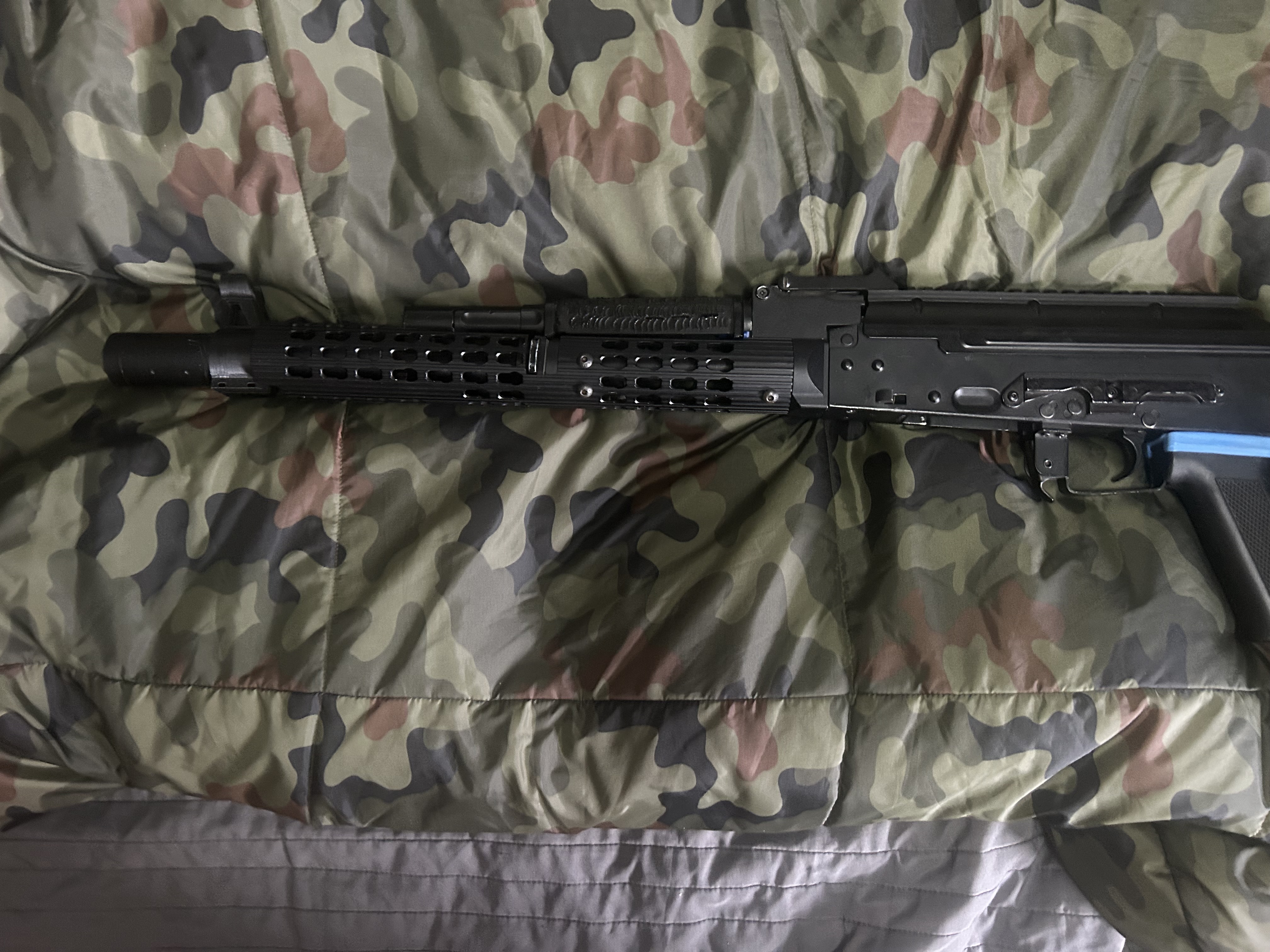 Ak104