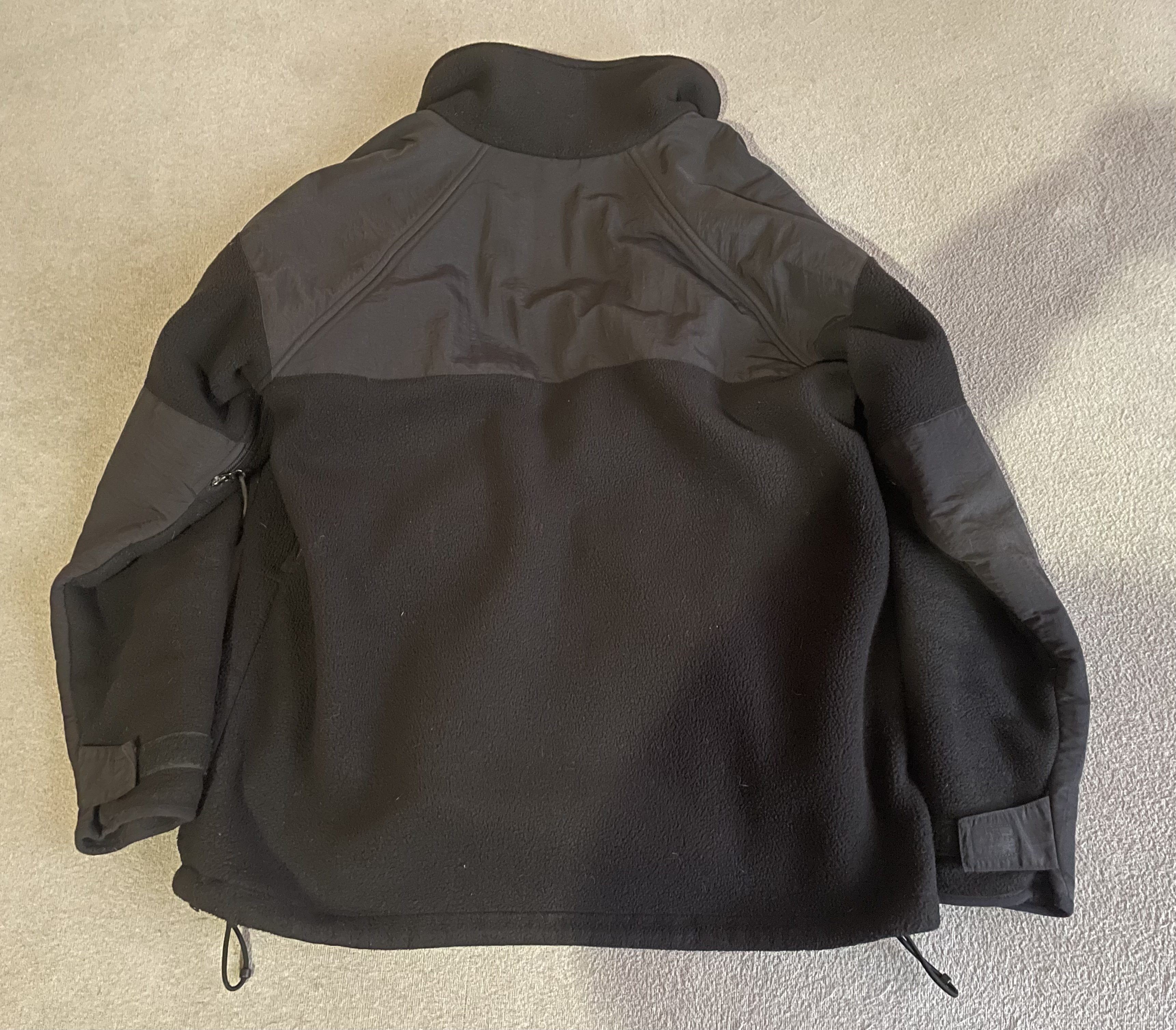 Polar ECWCS US Army Medium Polartec 2000r