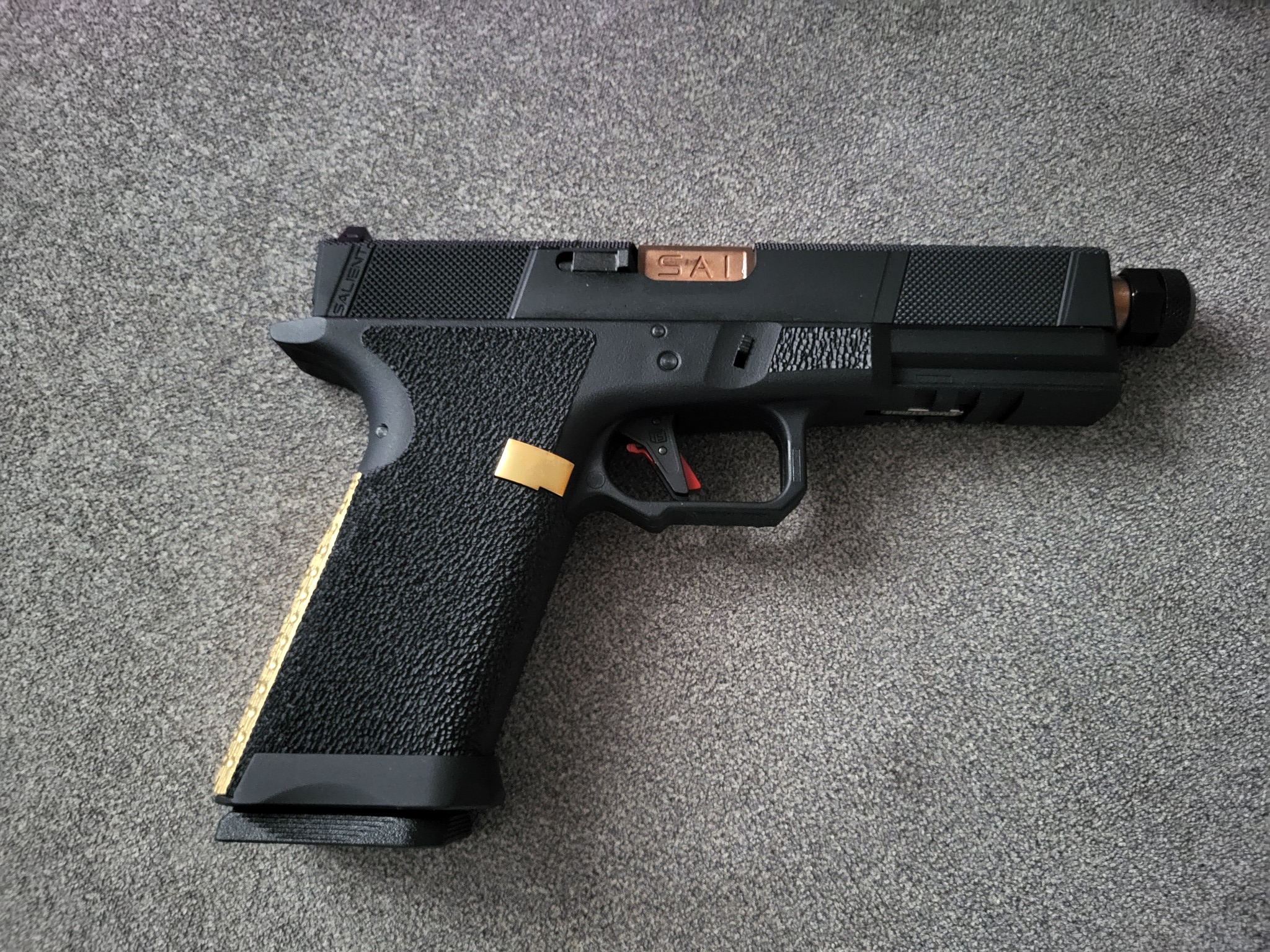 GLOCK SAI BLU ( SPECNA ARMS EDITION ) green gas + dodatkowy nowy magazynek GBB