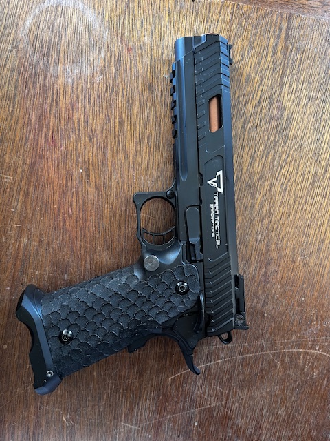 Combat Master TT John Wick R601