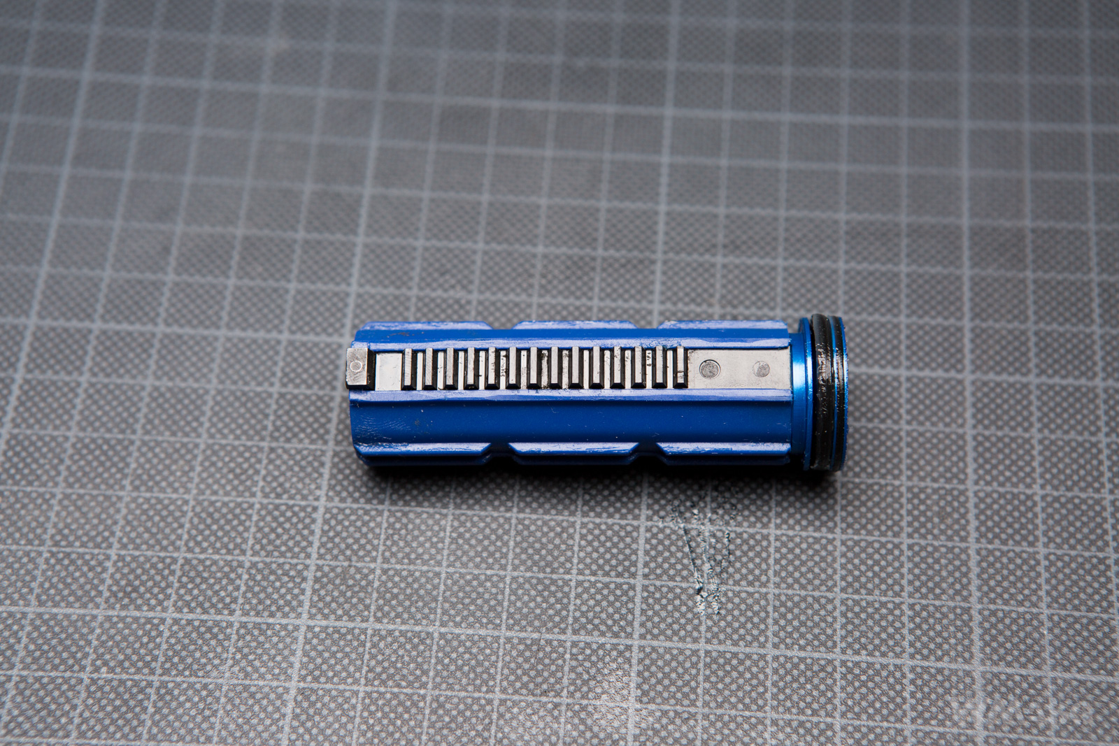 Specna Arms SA-E12 PDW - wewnątrz