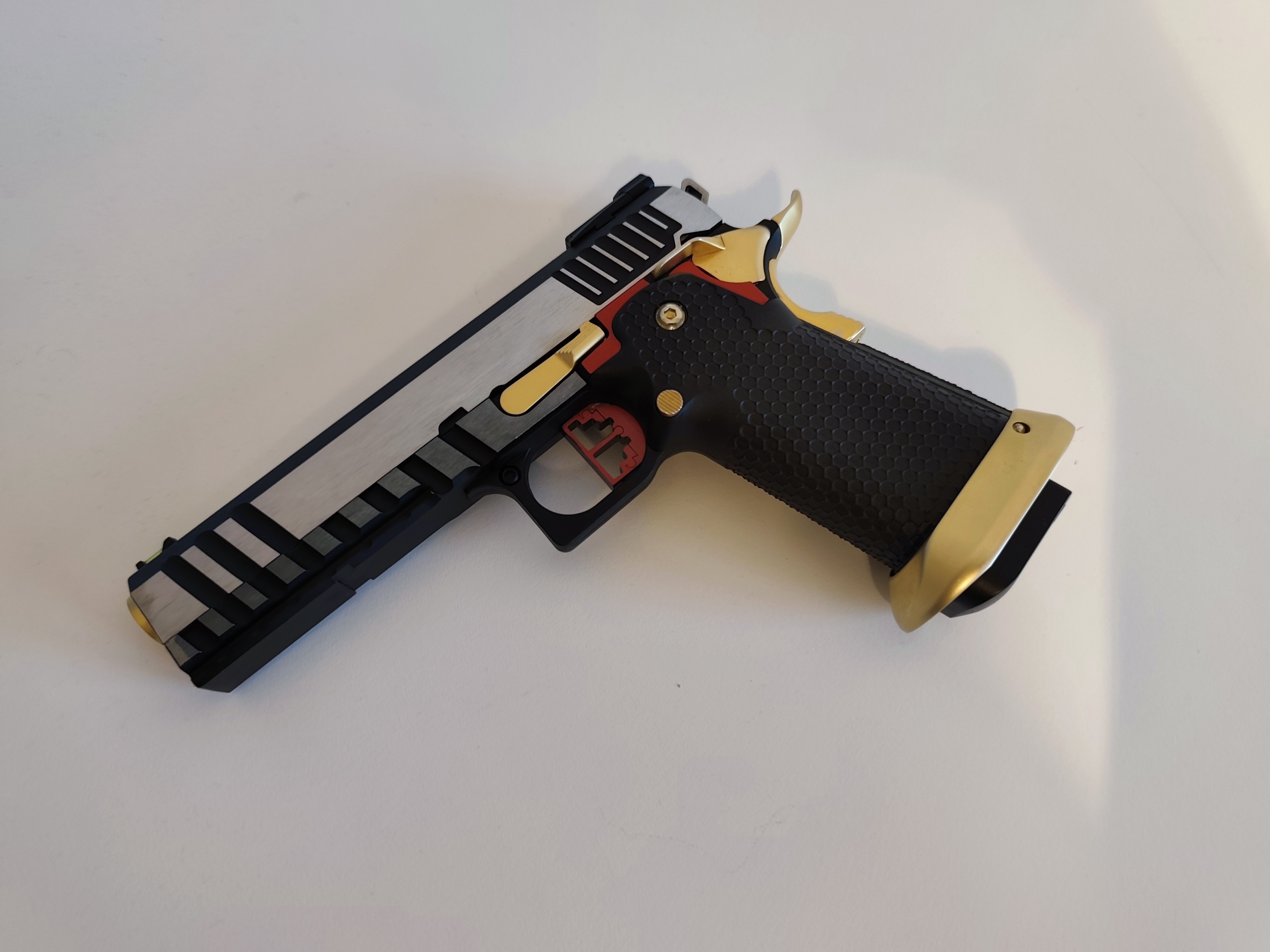 AW Custom AW Custom Hi Capa