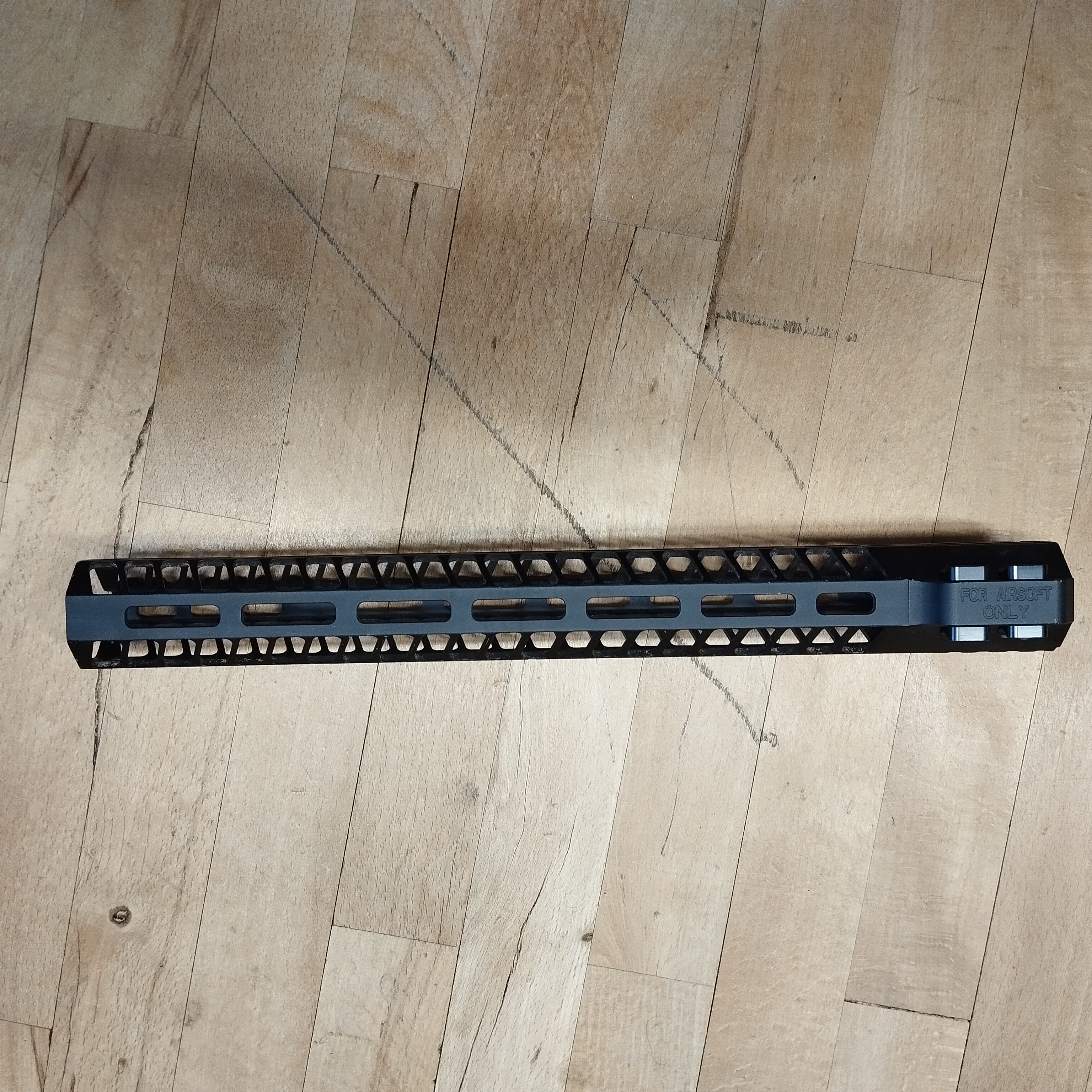 13,7" m-lok dytac ultralight helix