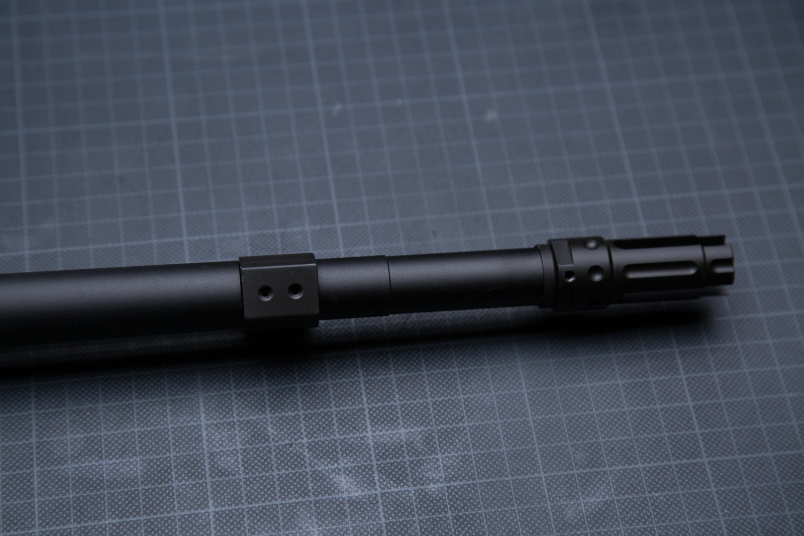 Cyma CM.098A - wewnątrz