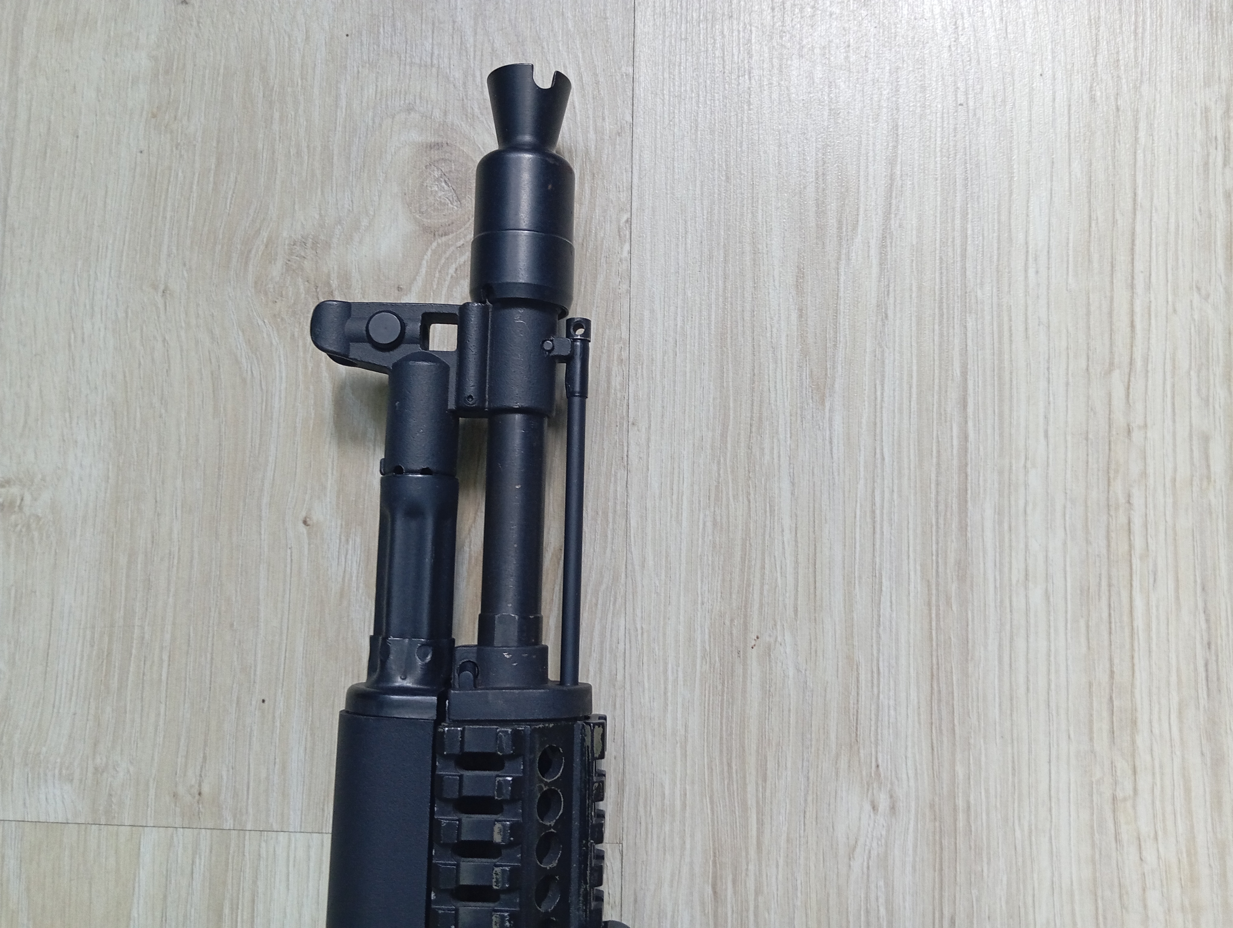 E&L AK 105