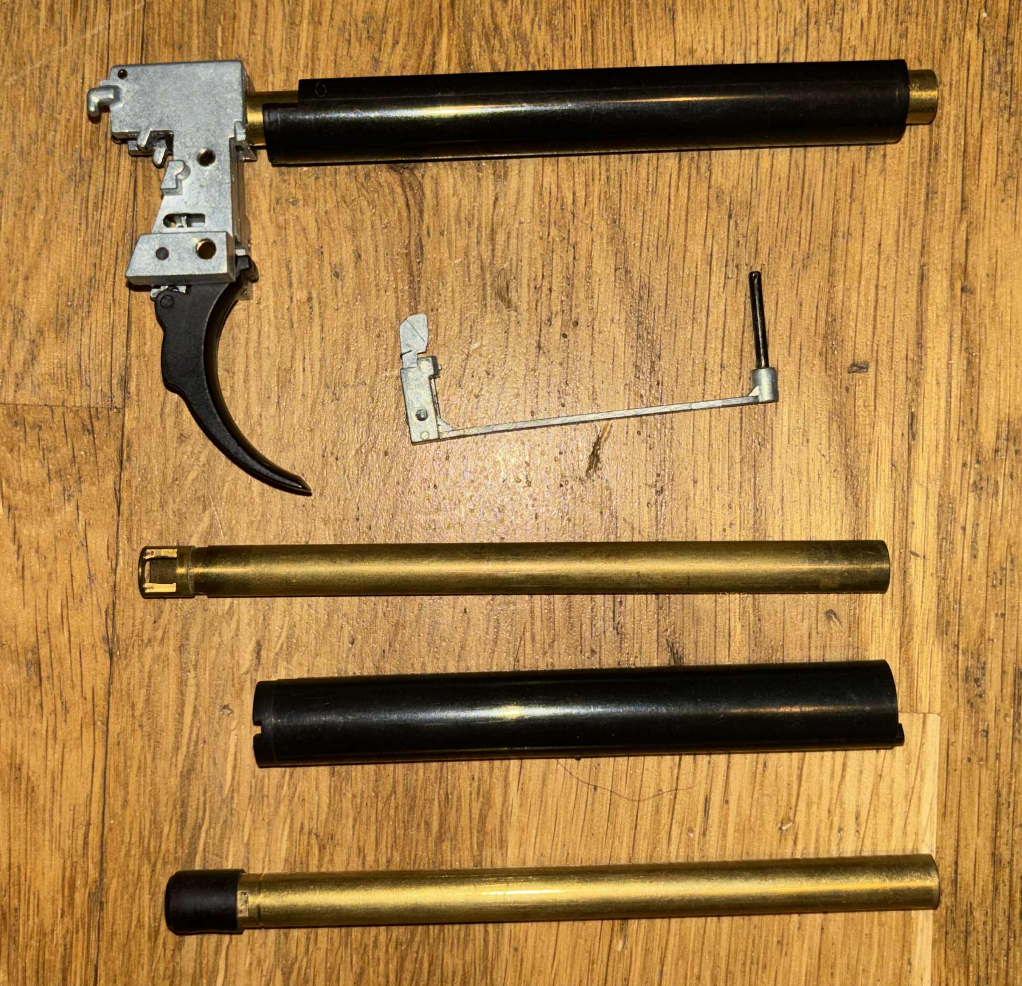 Cm.121+Cm.126+ dużo części do cymoklamek (Cena do uzgodnienia)