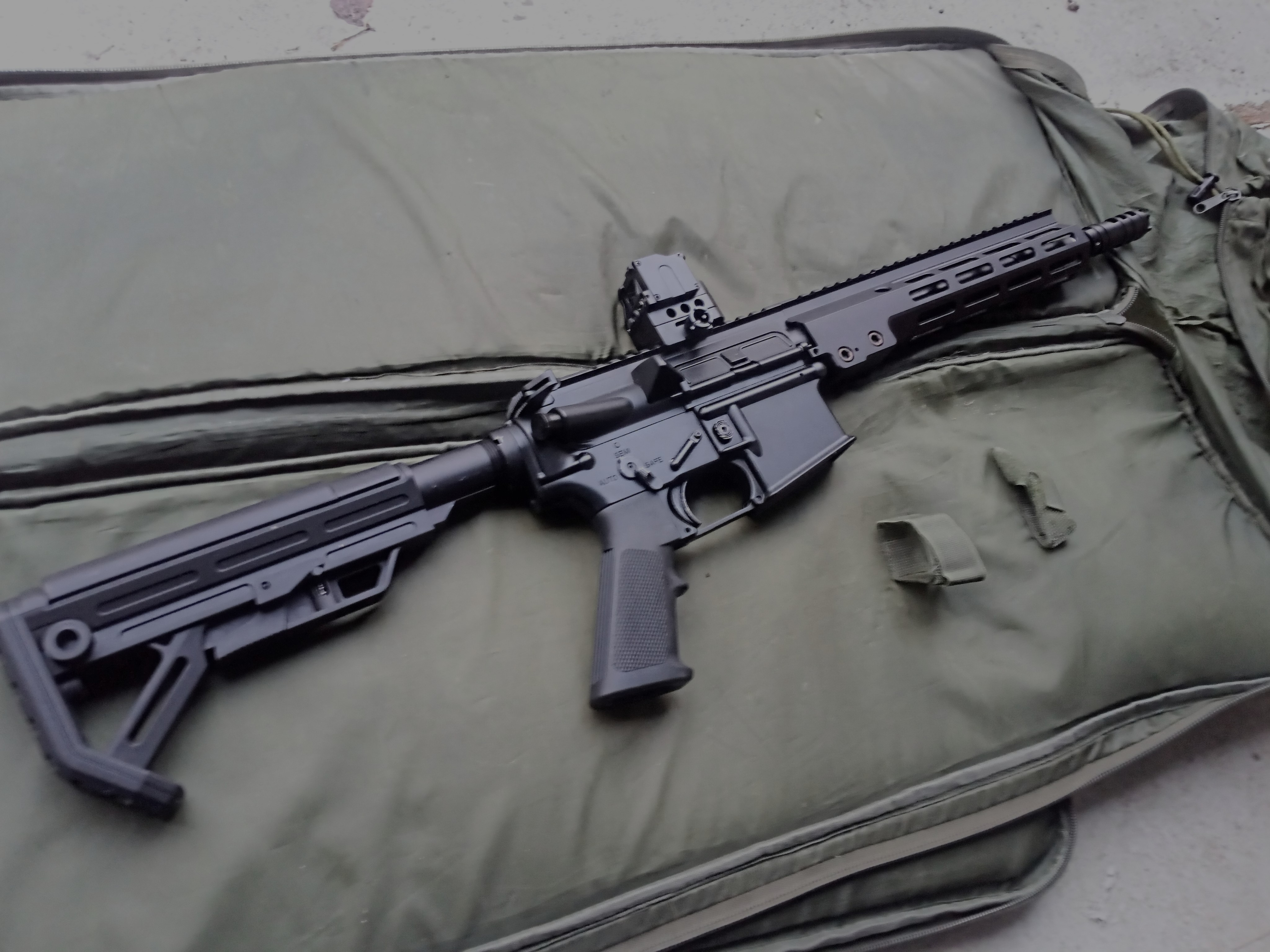 karabin GBBR BLOW BACK golden eagle + zestaw magów + celownik