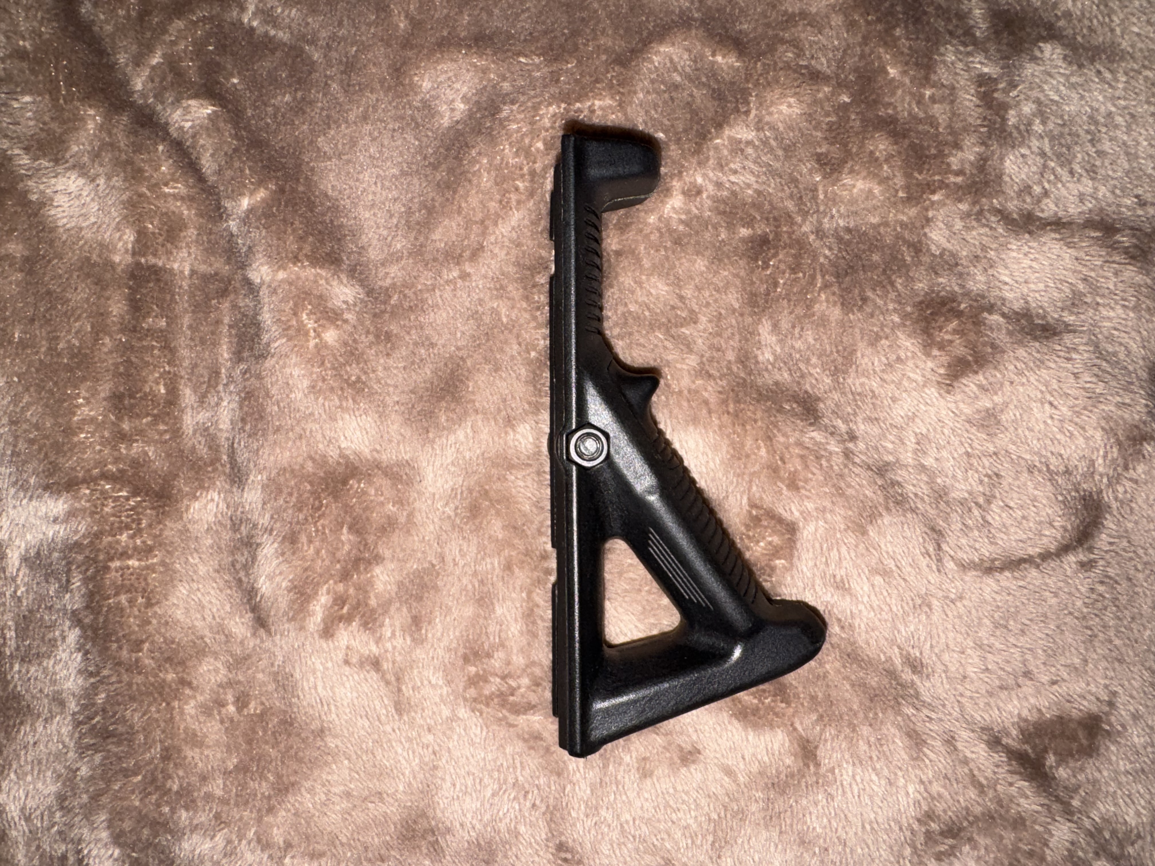 Chwyt kątowy (kompozyt)