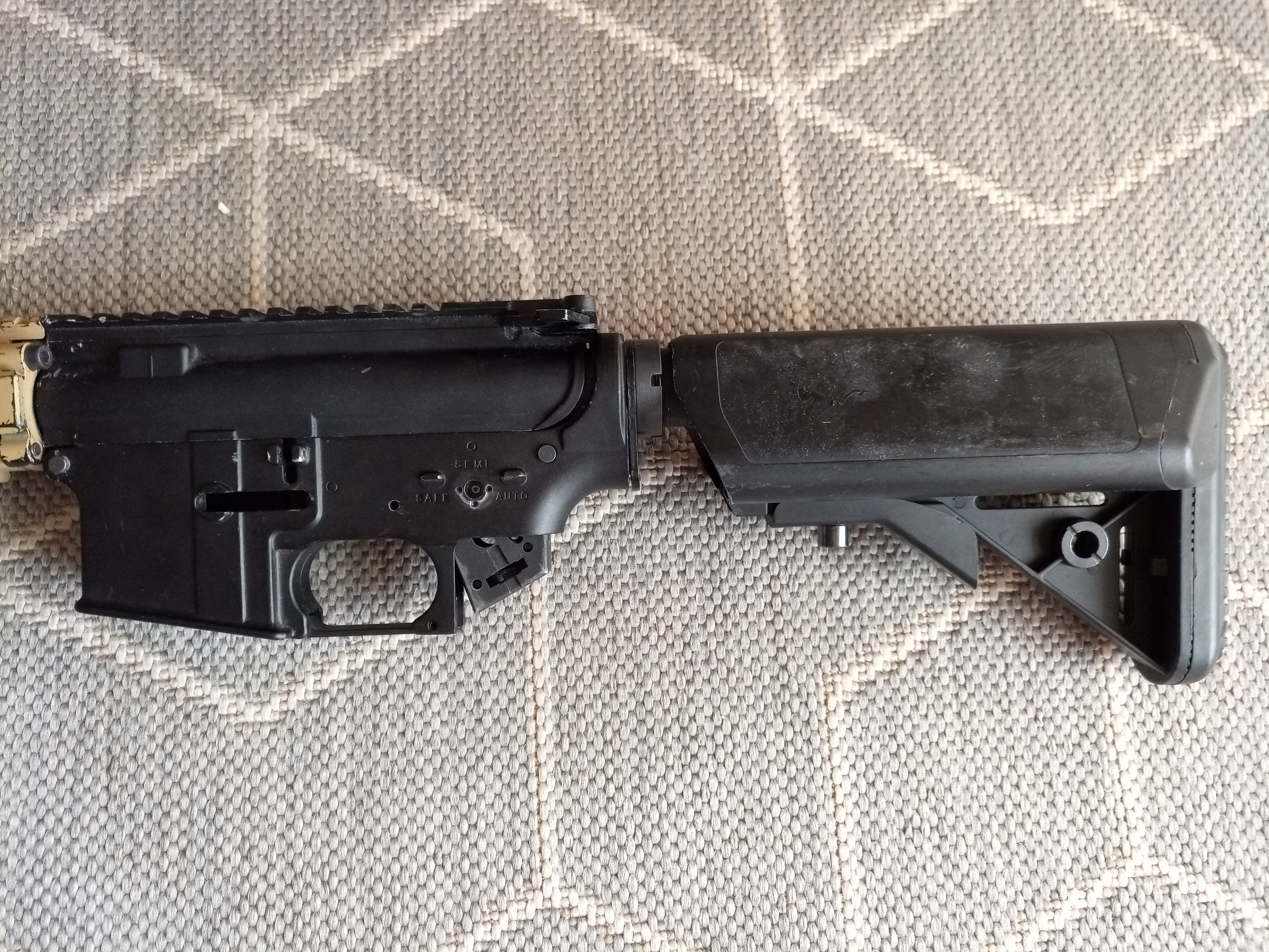 3 repliki m4 E&L