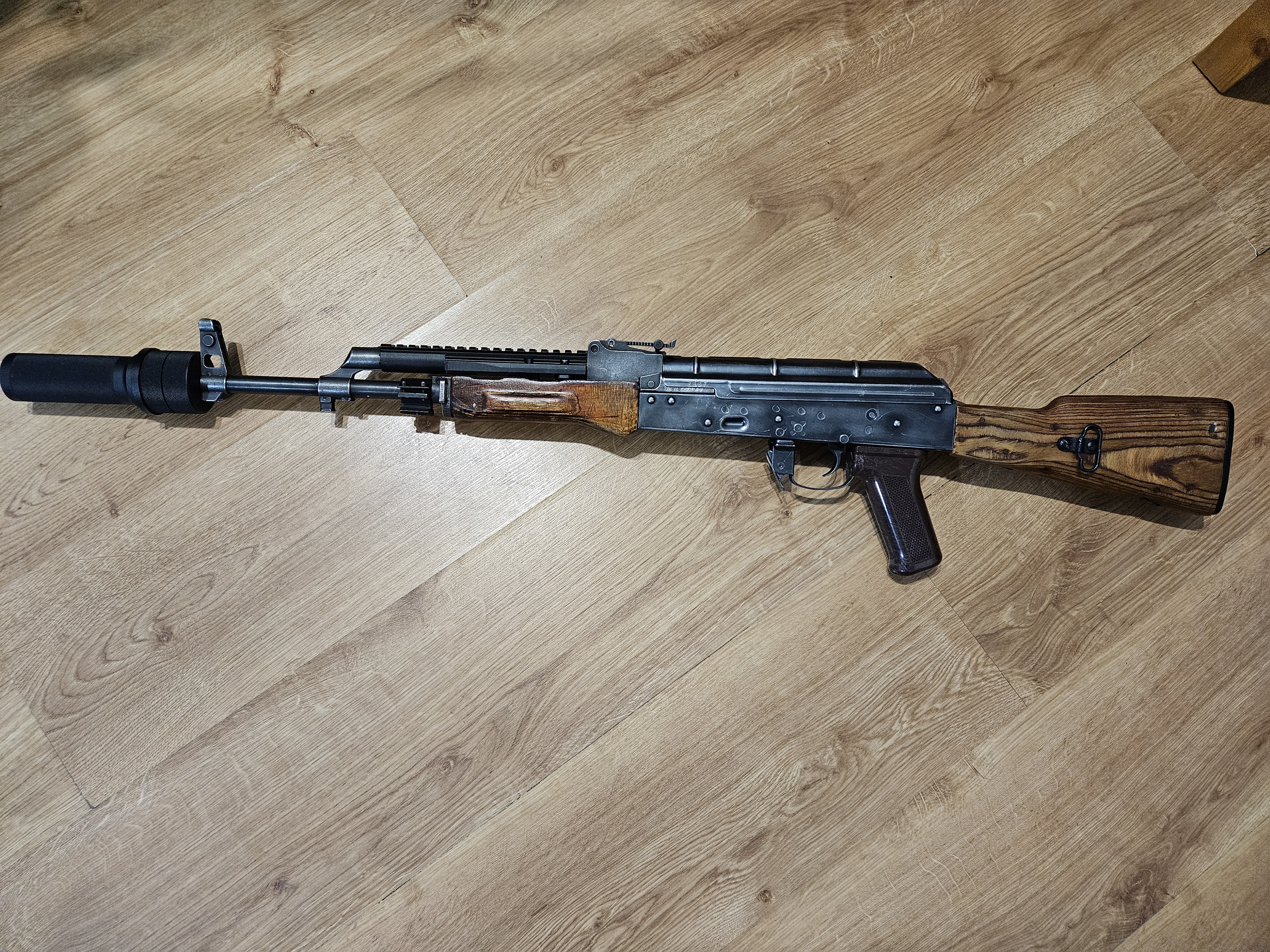 AKM E&L tuning